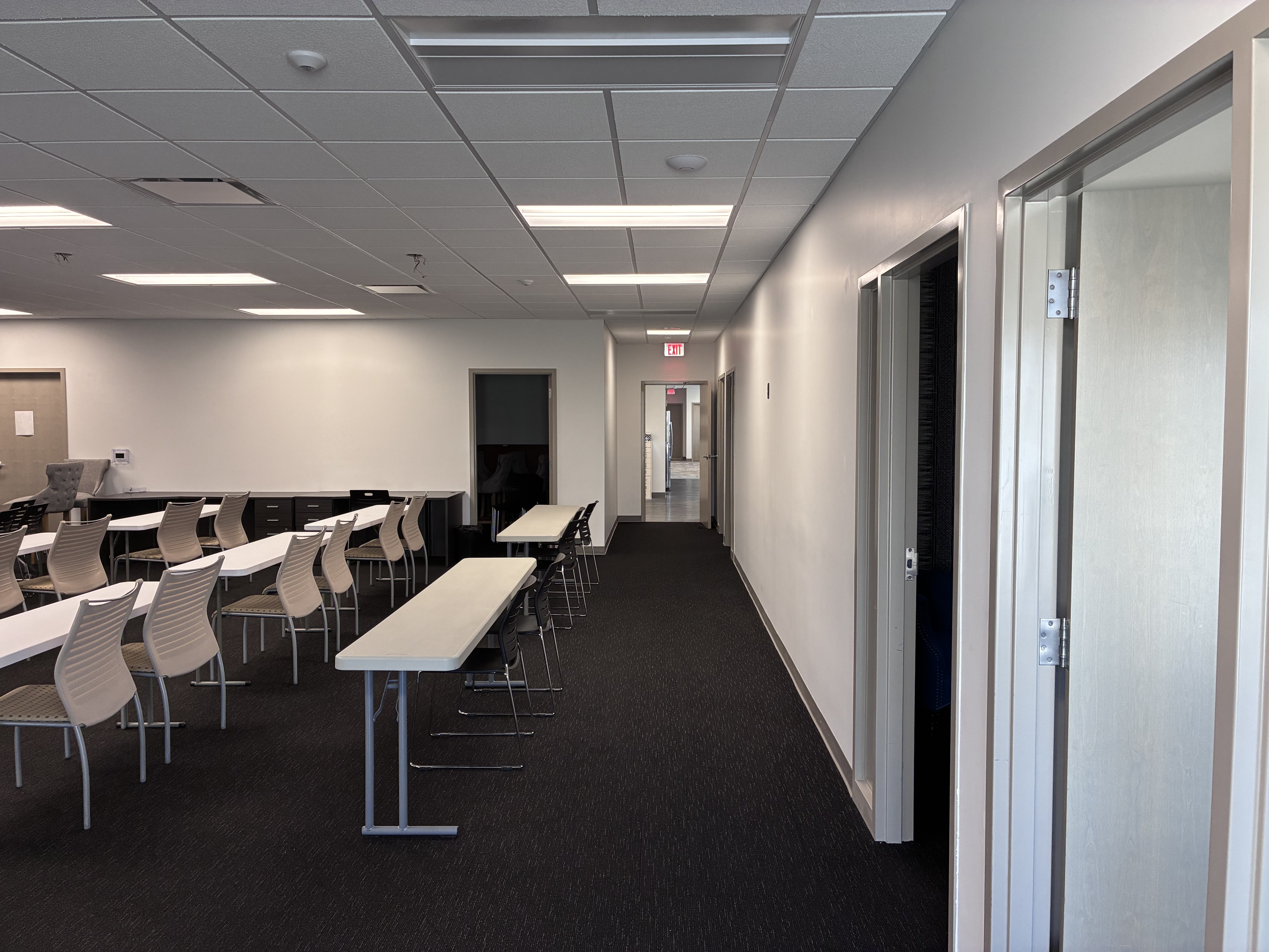 8630 N Green Hills Road Office Building photo 8