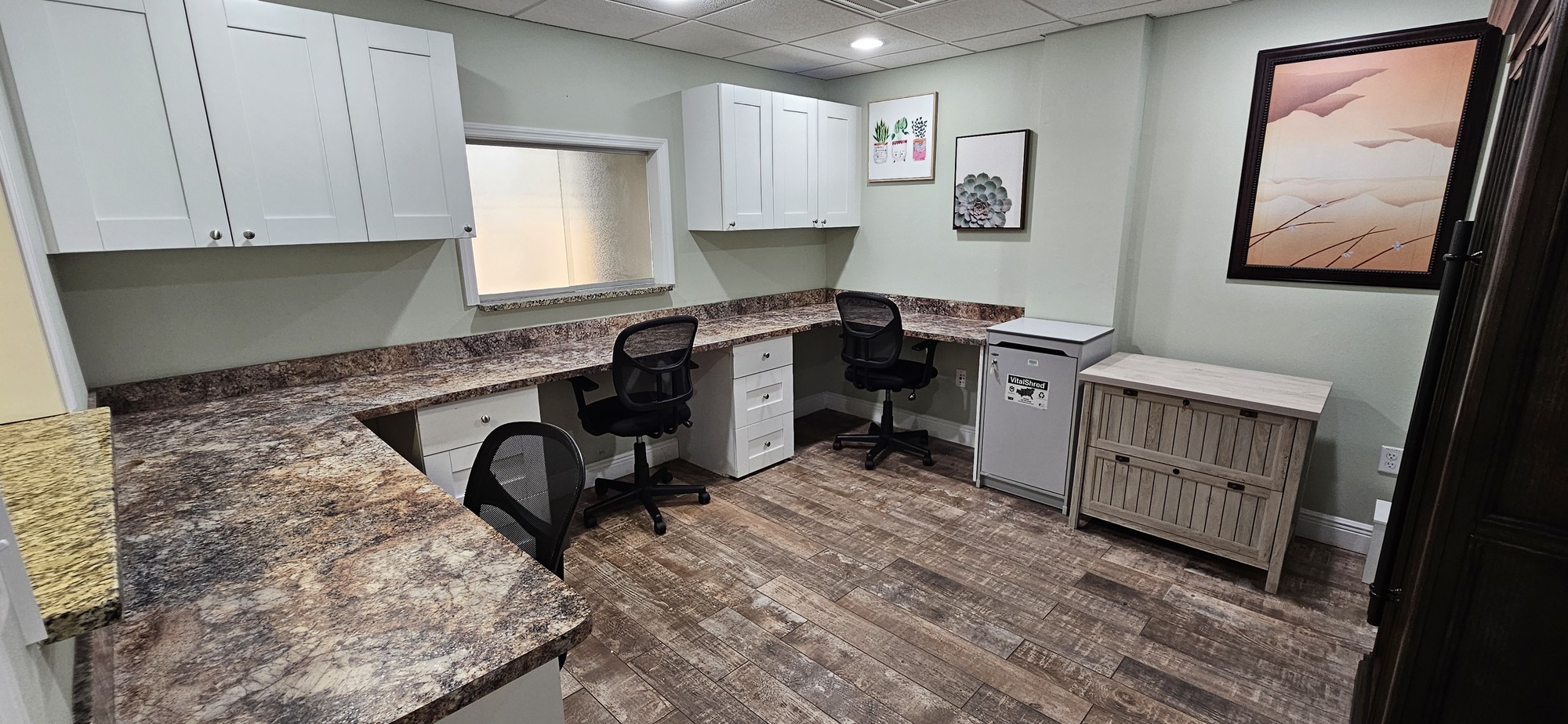 162 West Robertson Street - photo 2 of 15