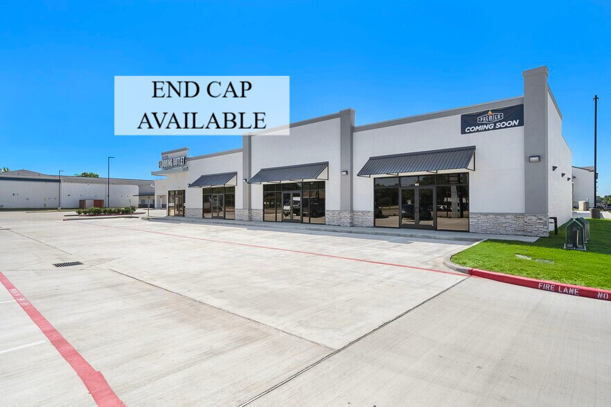 Retail center Hwy 6 & FM 529