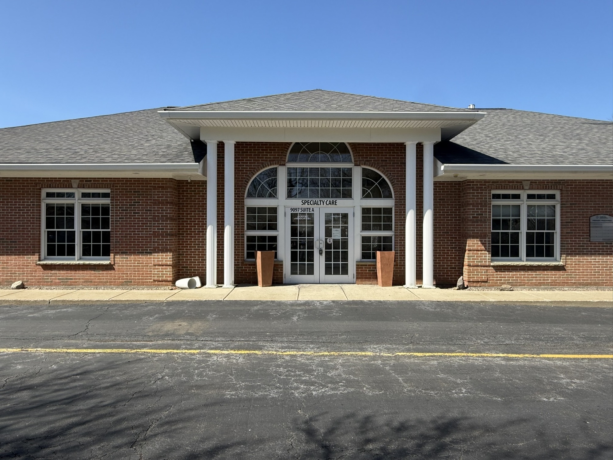 9097 Main Street 3