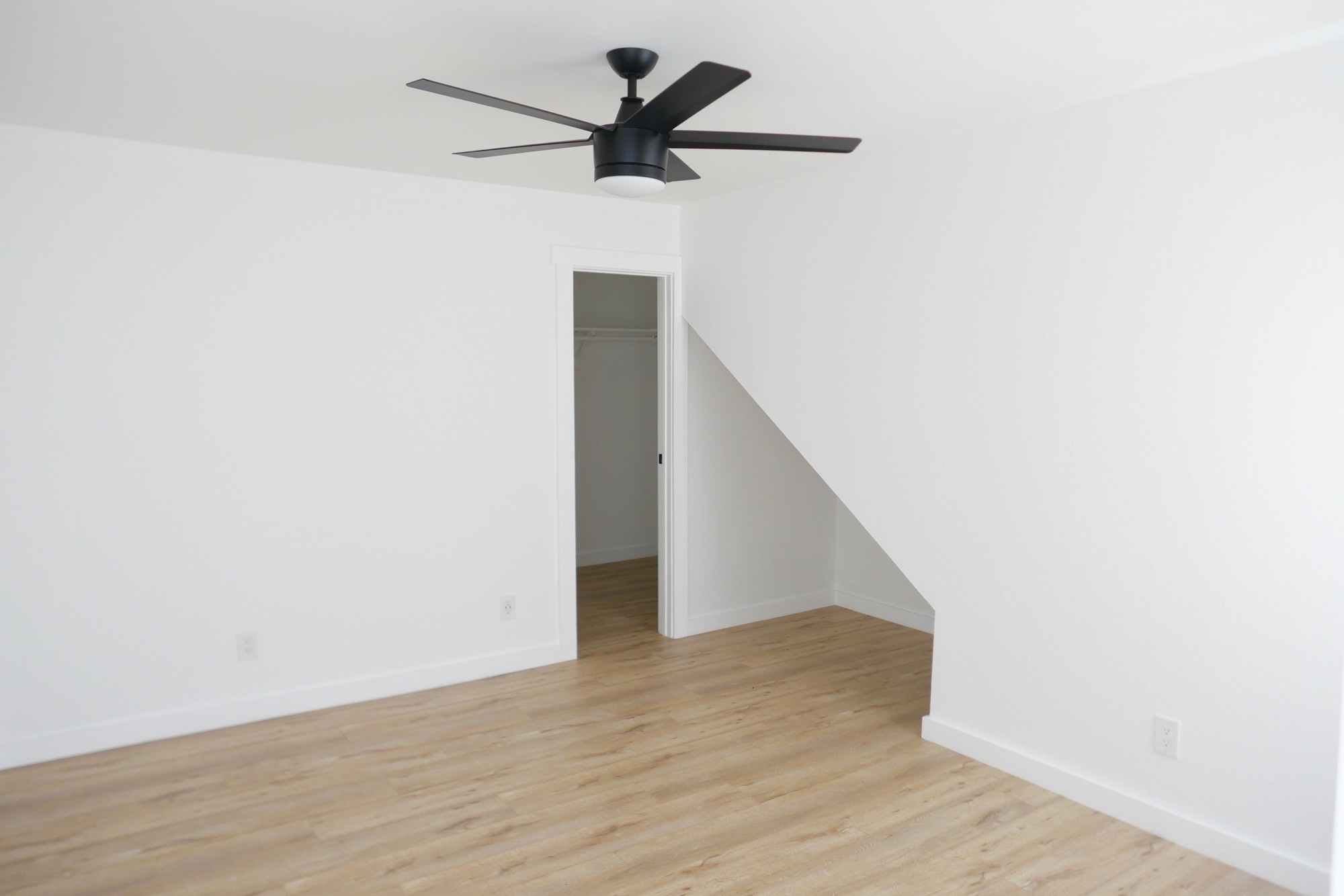 2640 Dalton Ave thumbnail 6