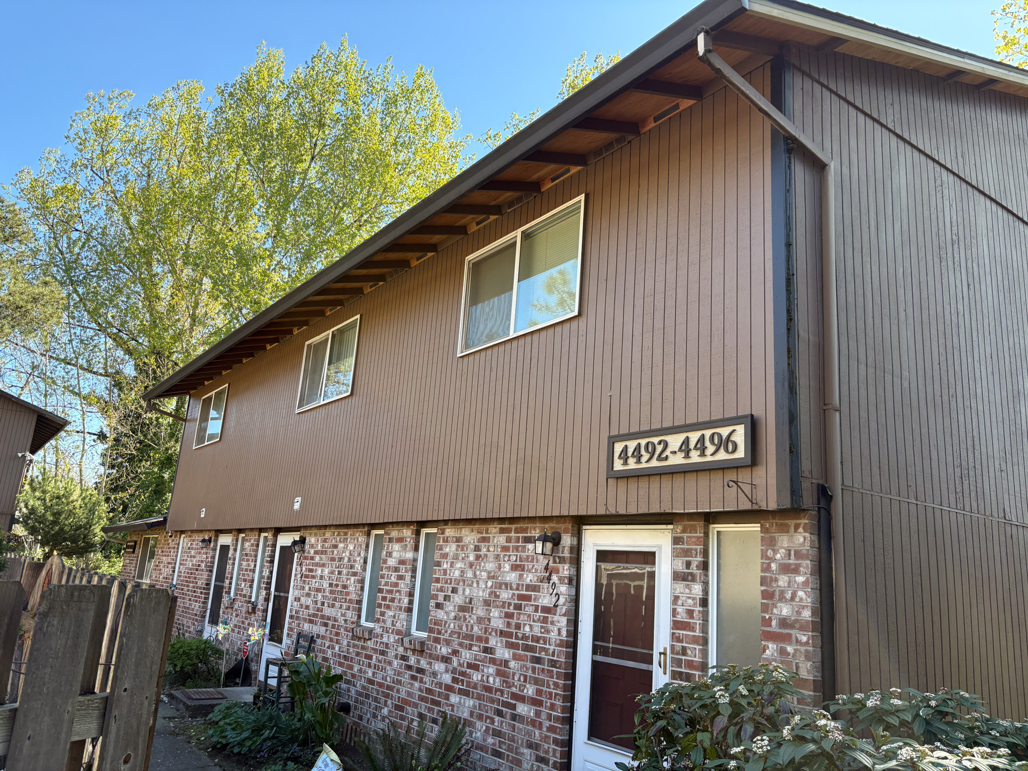 4484 - Exterior