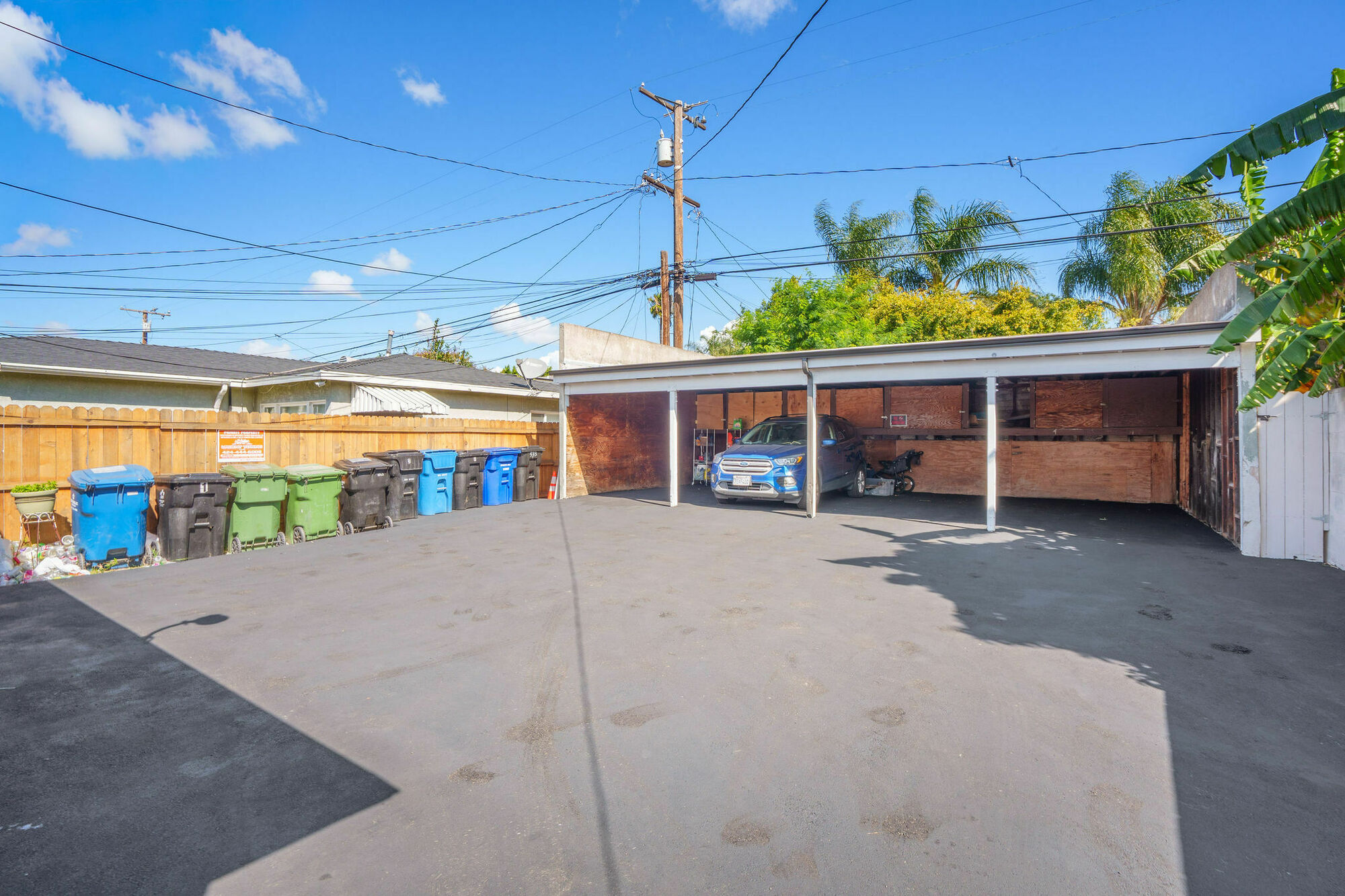 533 E Hyde Park Pl thumbnail 27