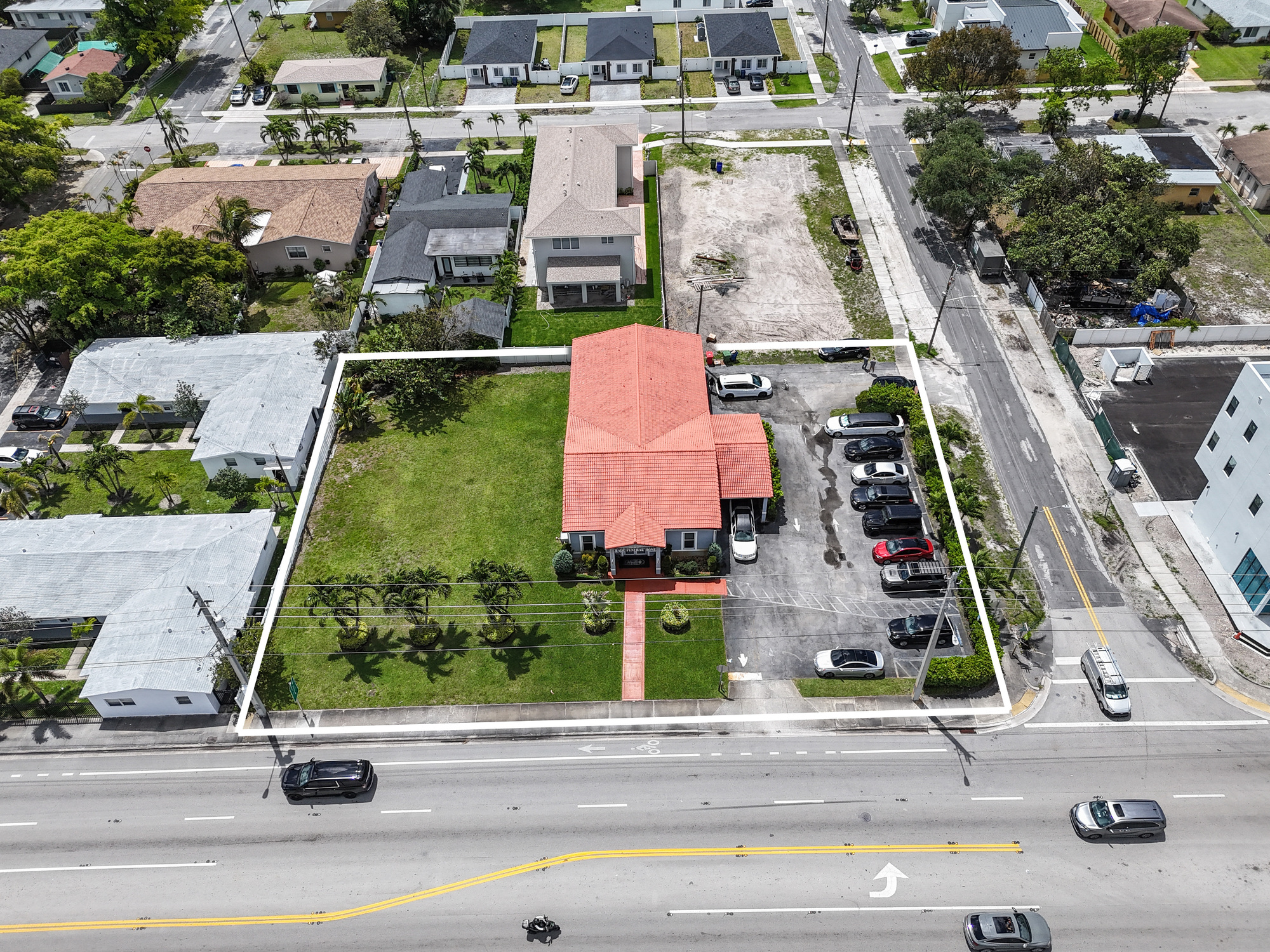 Retail in Hallandale Beach