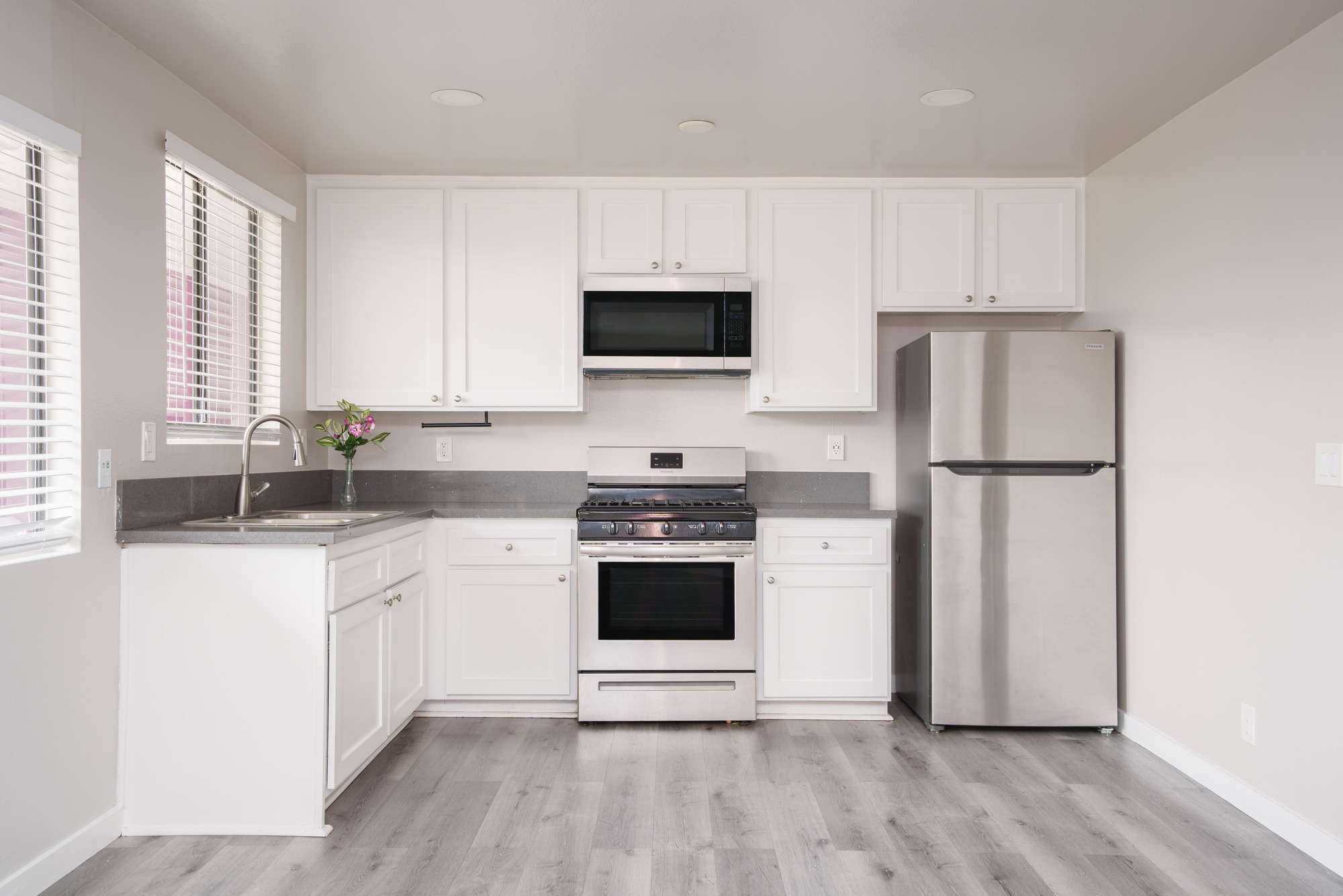 1225 W 166th St thumbnail 16
