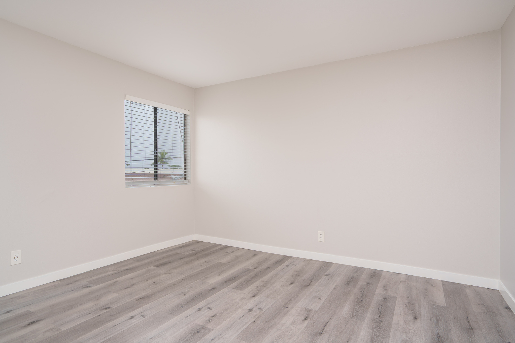 1225 W 166th St thumbnail 17