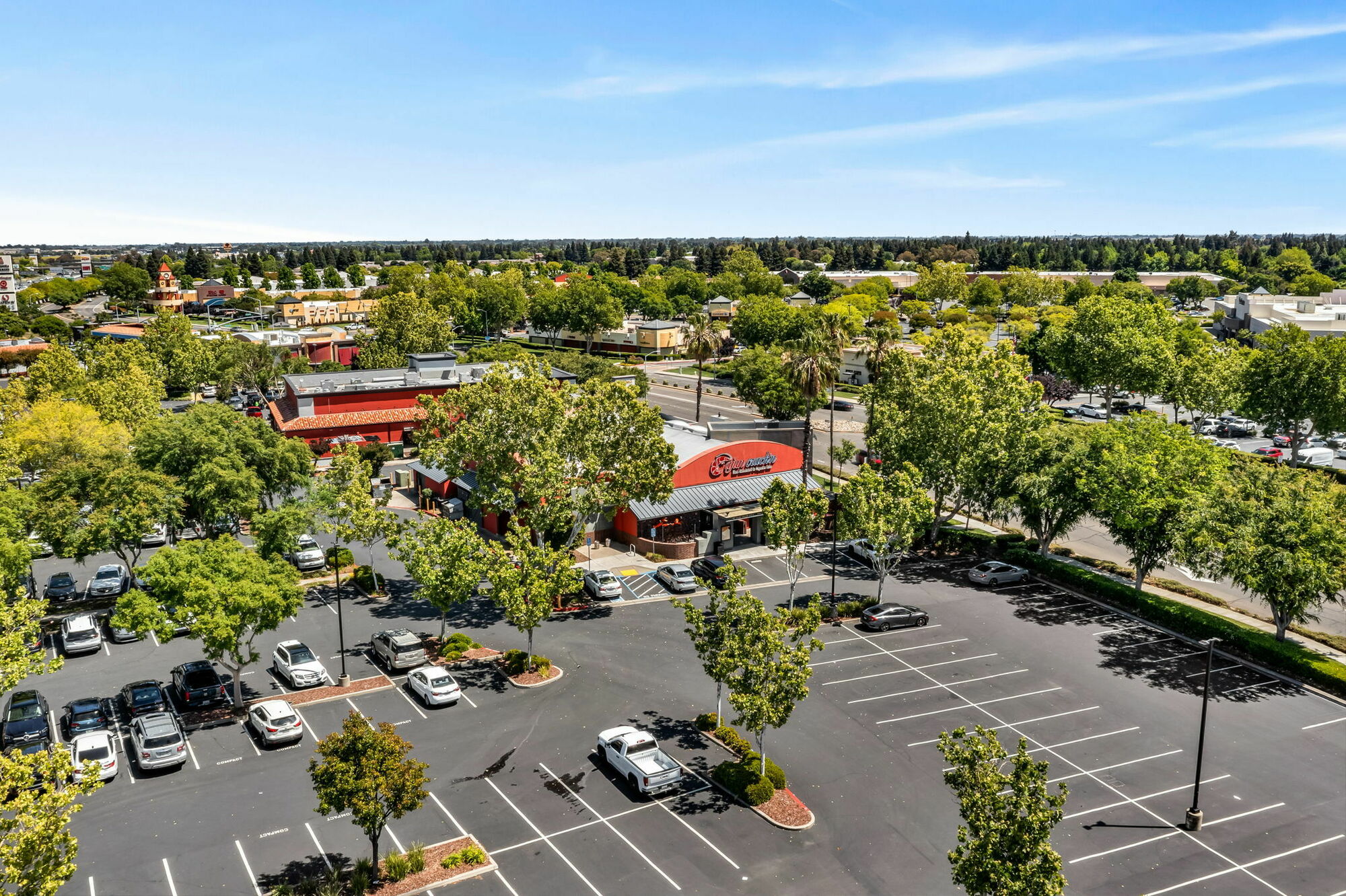 200 Nut Tree Parkway 5