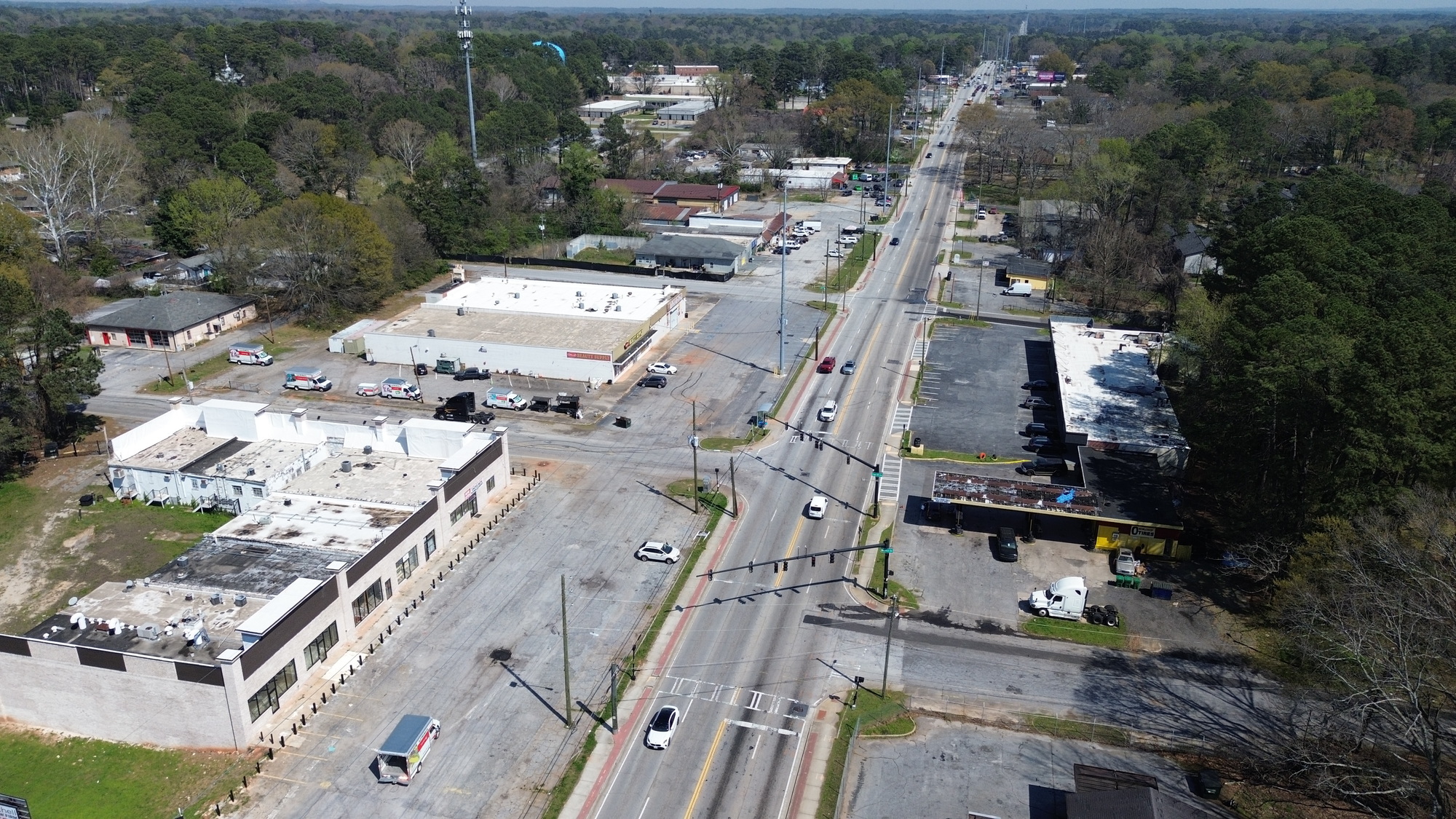 3850 Glenwood Rd | Multi-Tenant Retail Strip | Decatur, GA 4