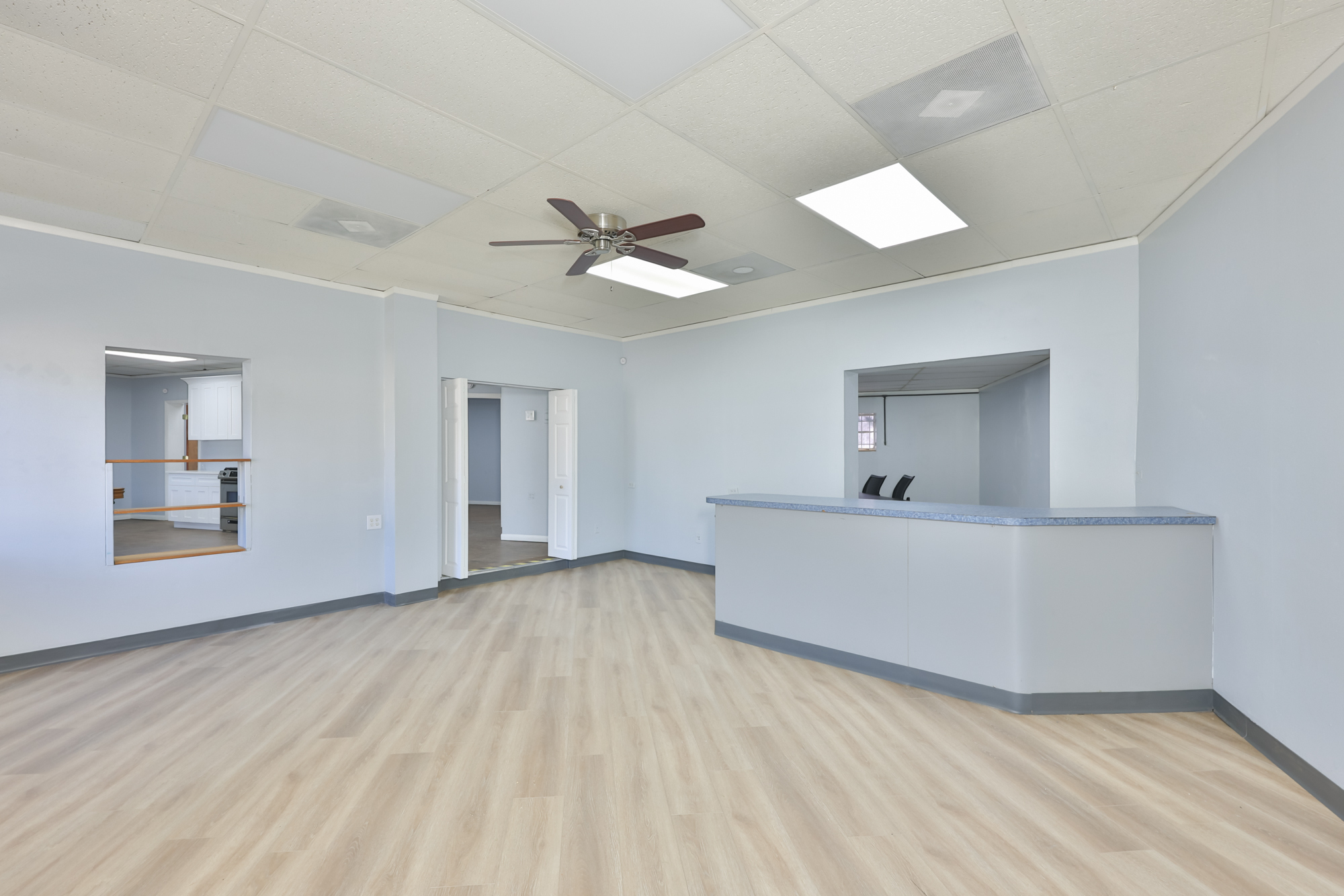 St Petersburg, Florida, 33713, United States, ,2 BathroomsBathrooms,Commercial,Active,2044476