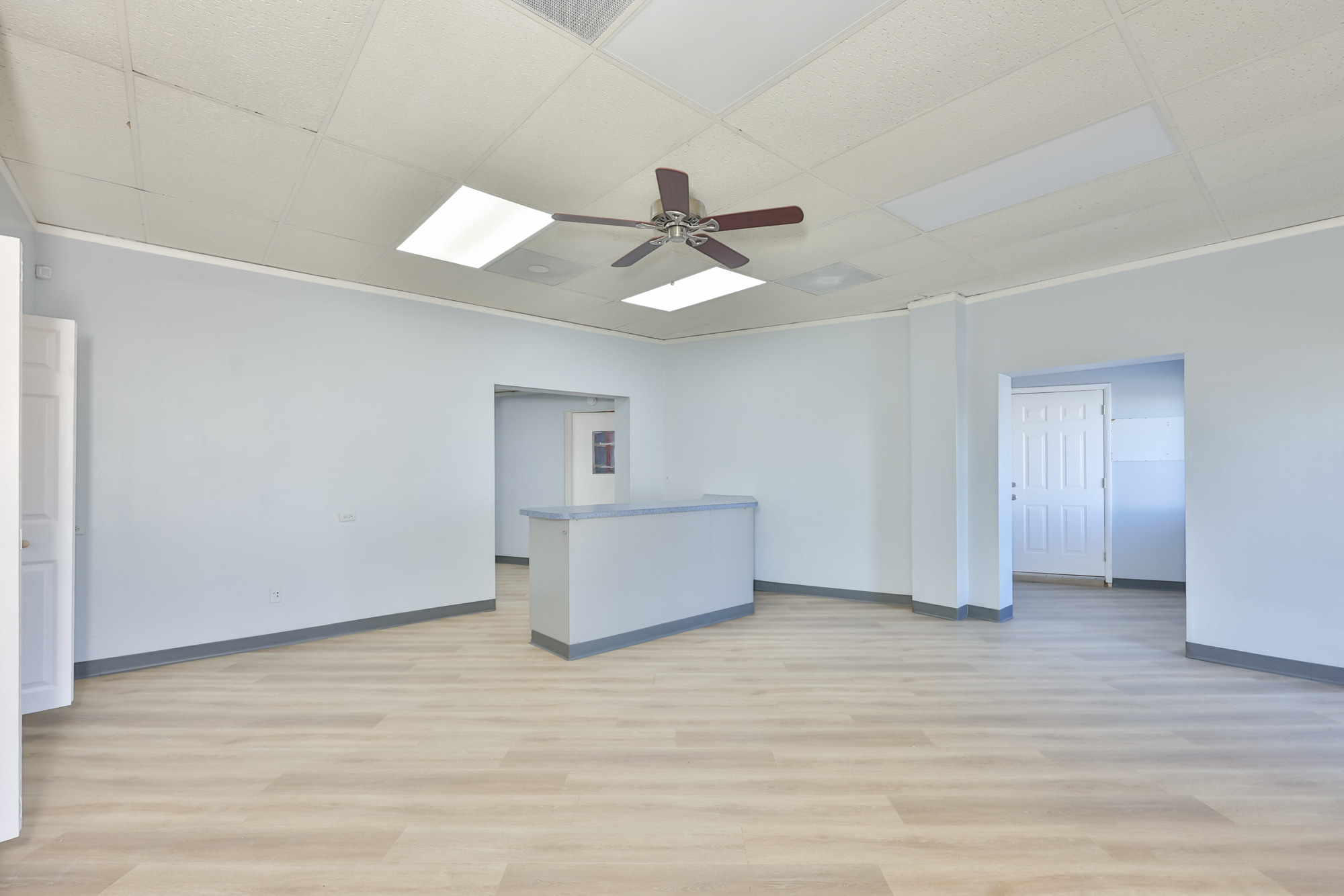 St Petersburg, Florida, 33713, United States, ,2 BathroomsBathrooms,Commercial,Active,2044476