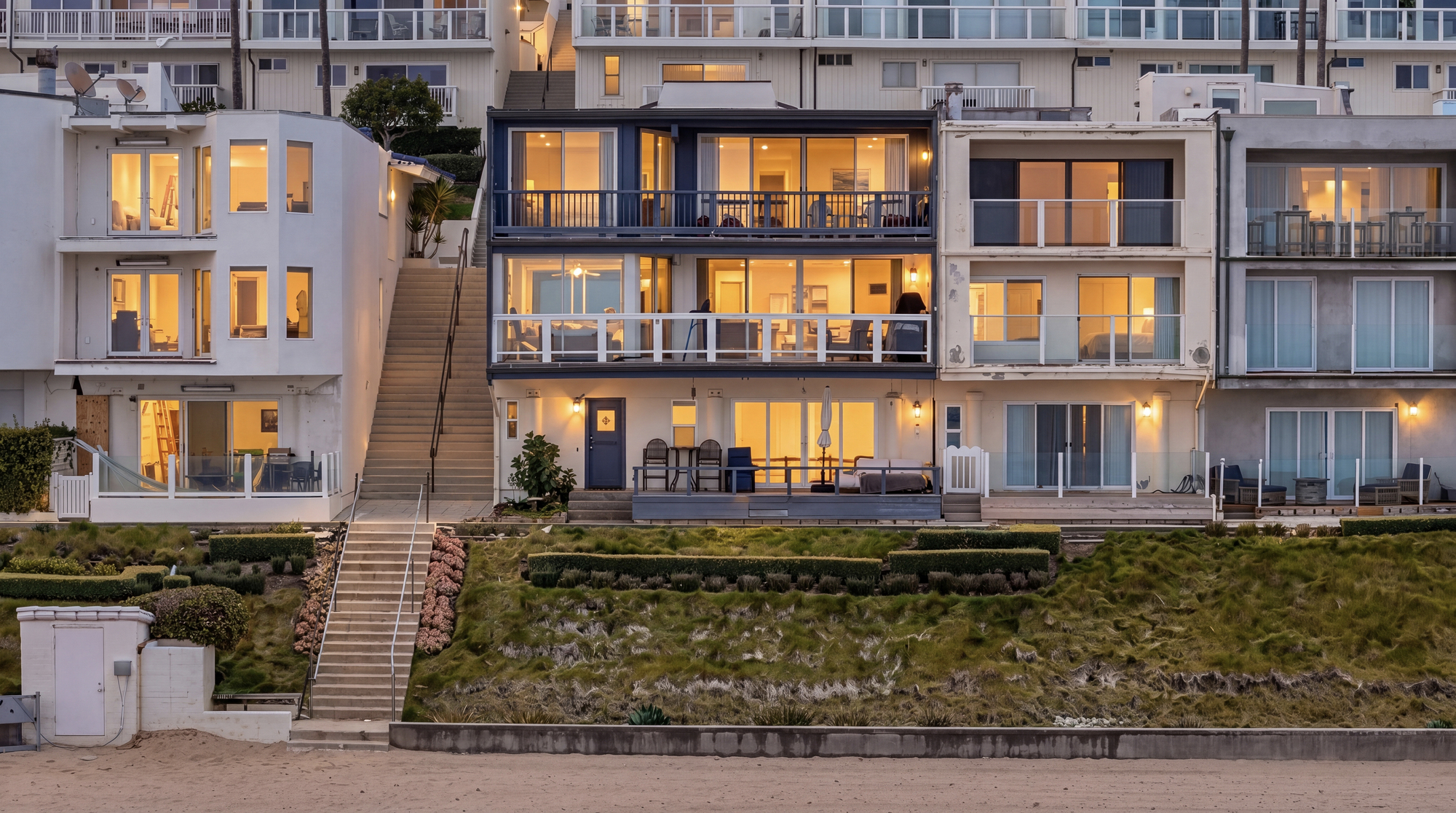 3-unit multifamily property at 11914 Beach Club Way, Malibu, CA