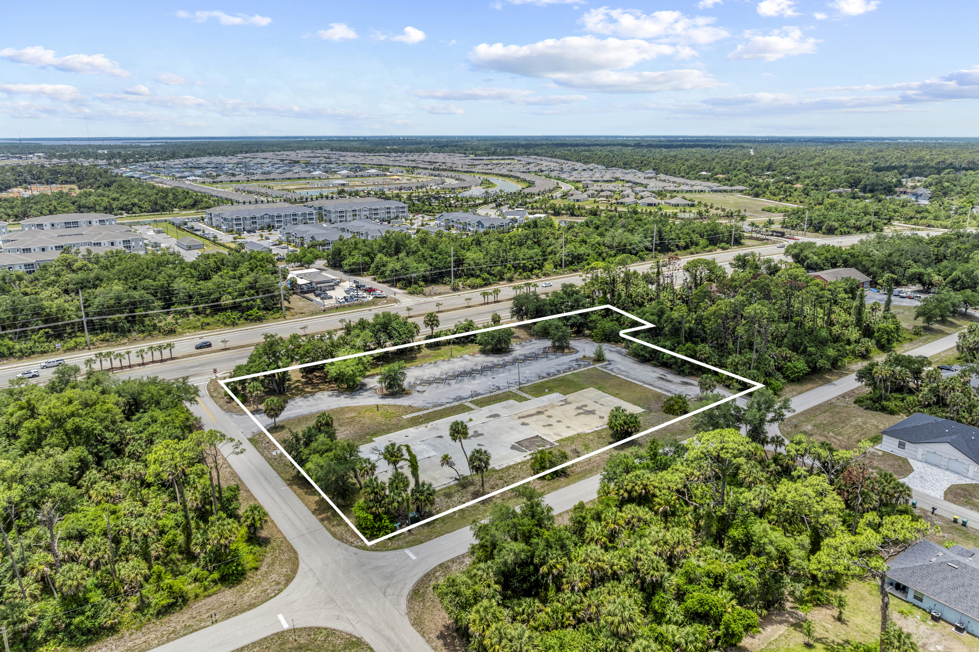 640 South Tamiami Trail - photo 3 of 9