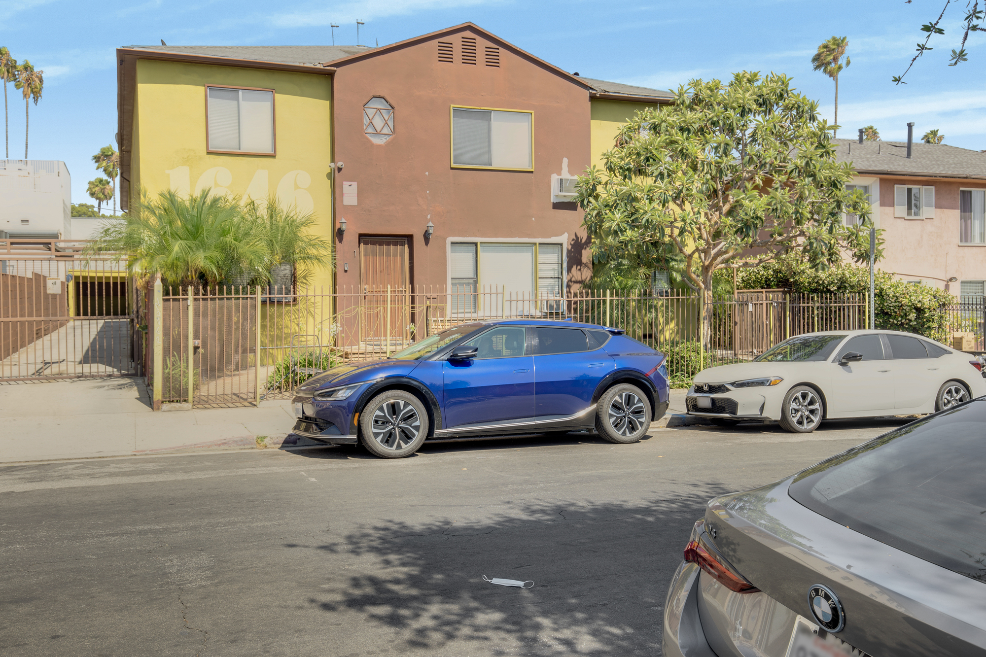 1646 N Harvard Blvd thumbnail 19