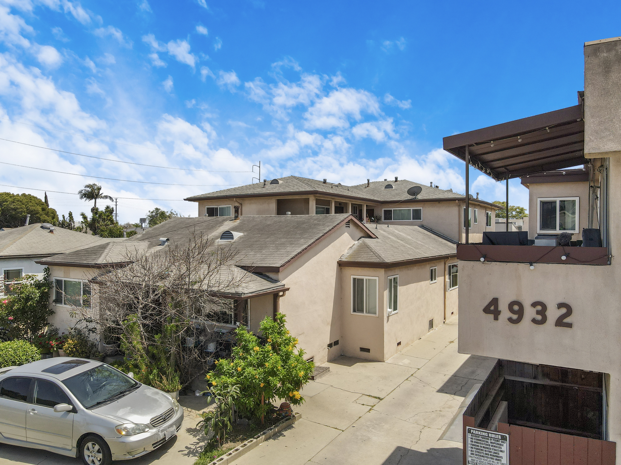 4928 Lennox Blvd thumbnail 4