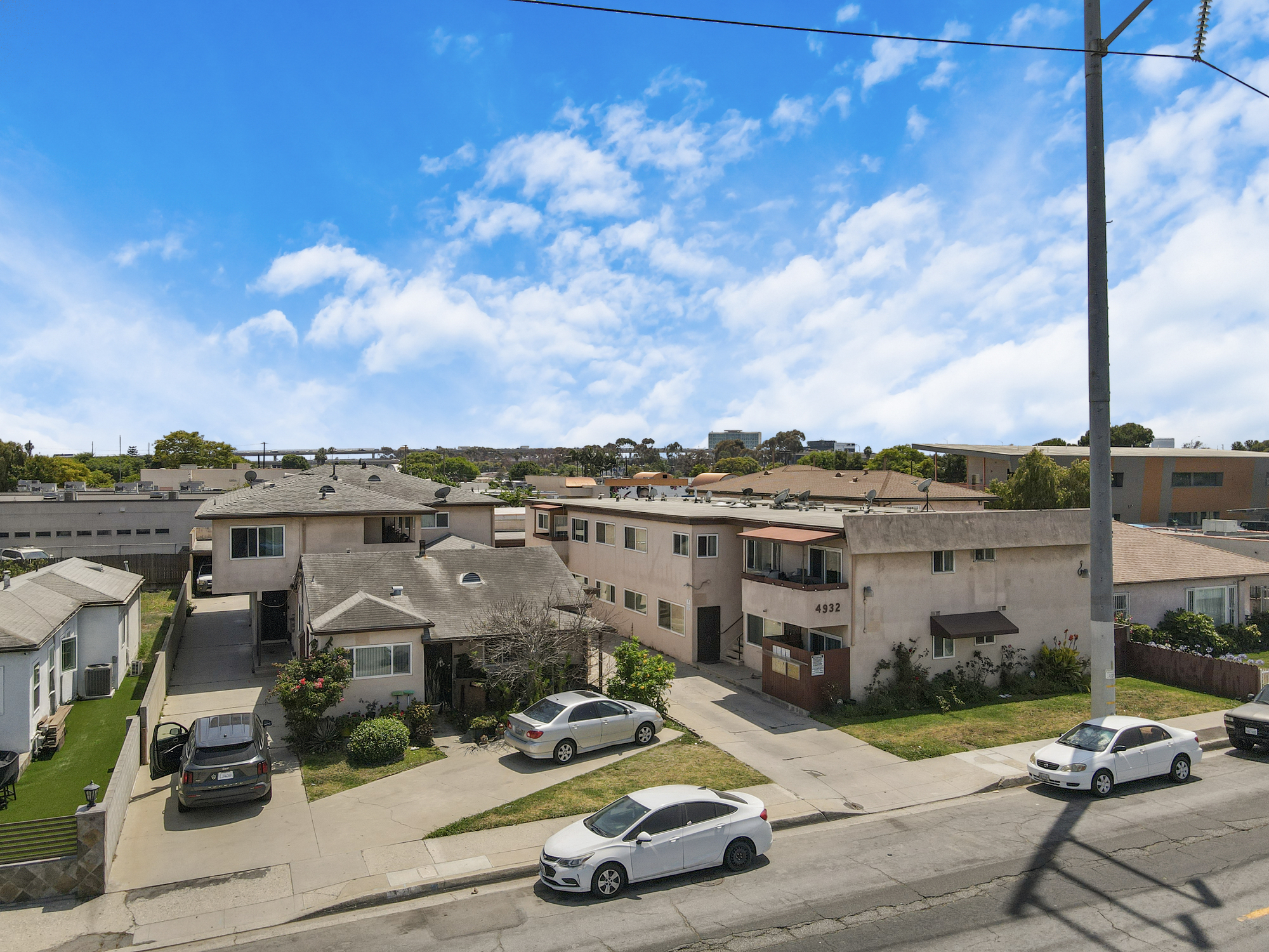4928 Lennox Blvd thumbnail 6