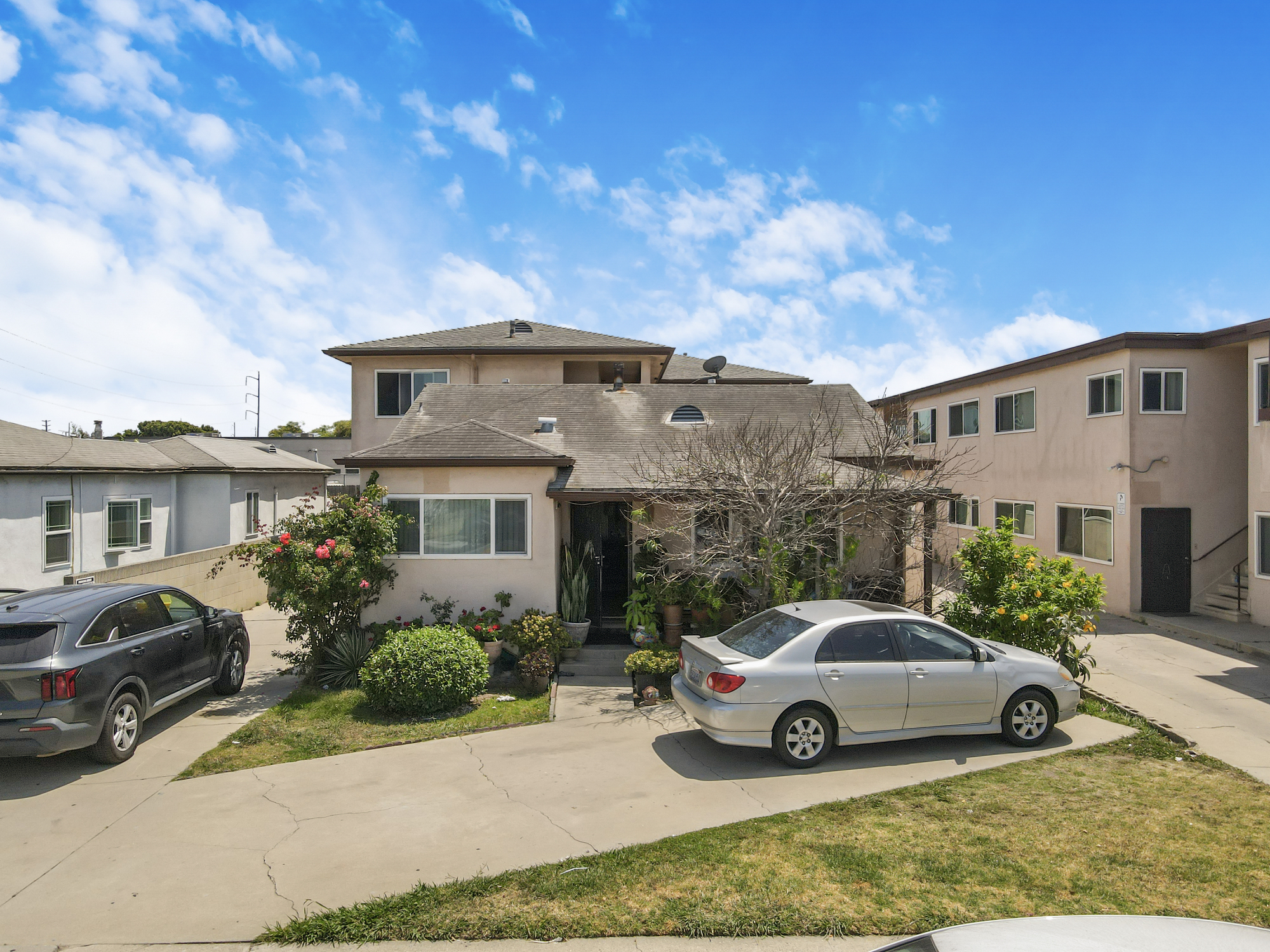 4928 Lennox Blvd thumbnail 10