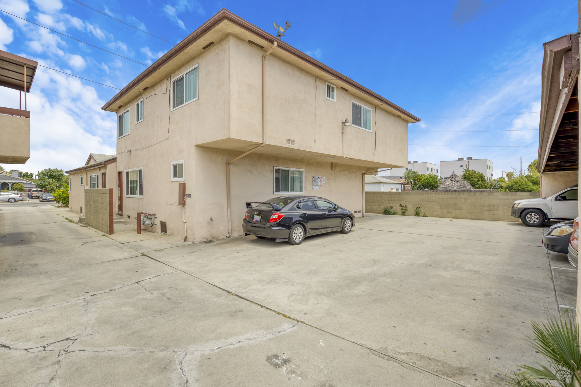 4928 Lennox Blvd thumbnail 13