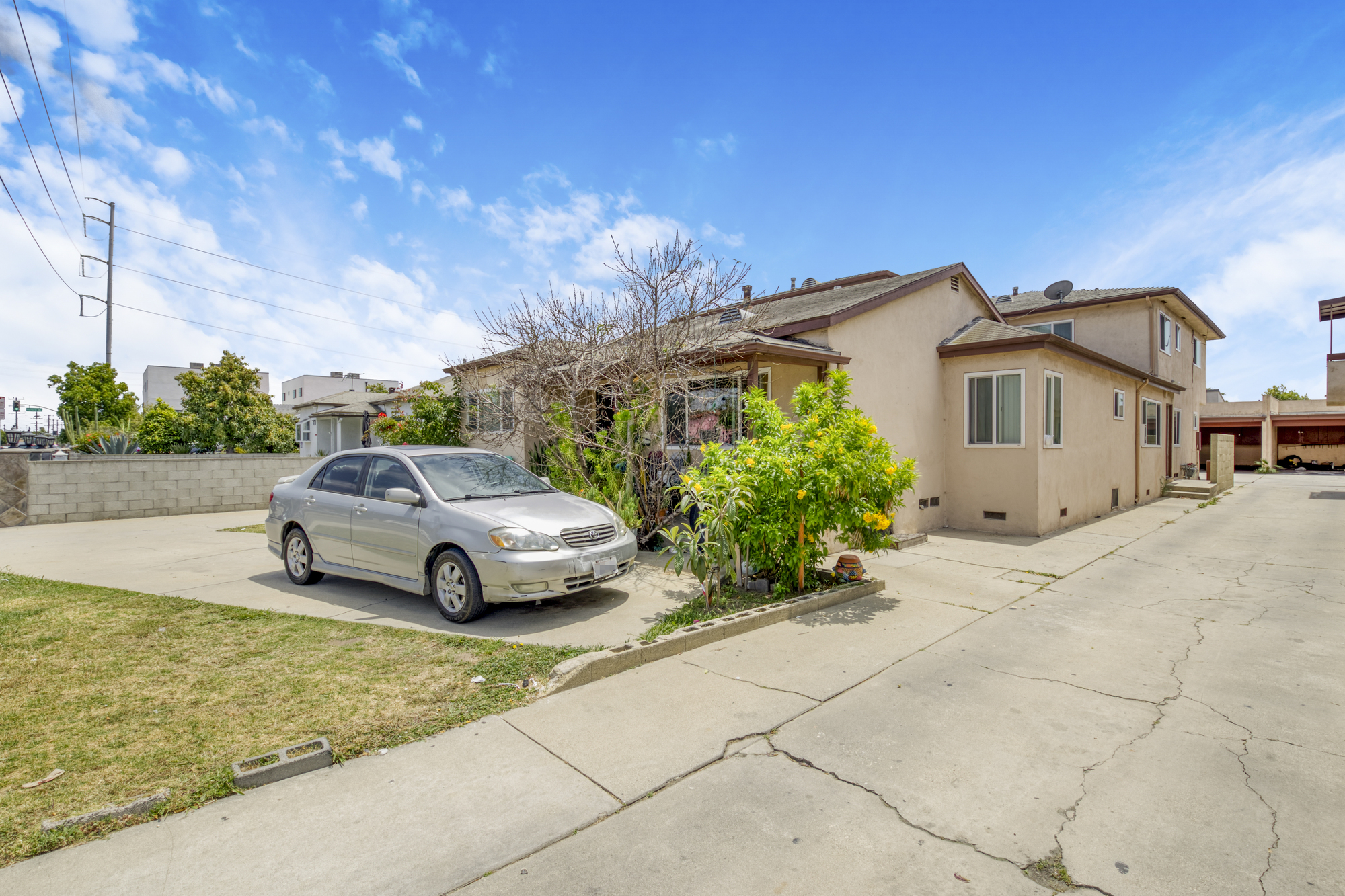 4928 Lennox Blvd thumbnail 15