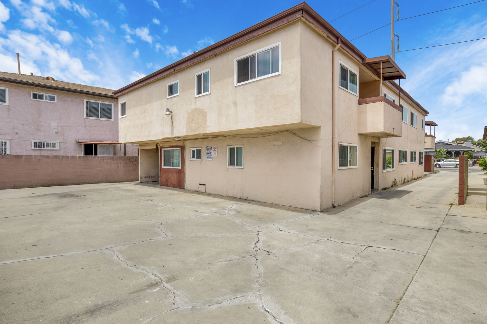 4932 Lennox Blvd thumbnail 29