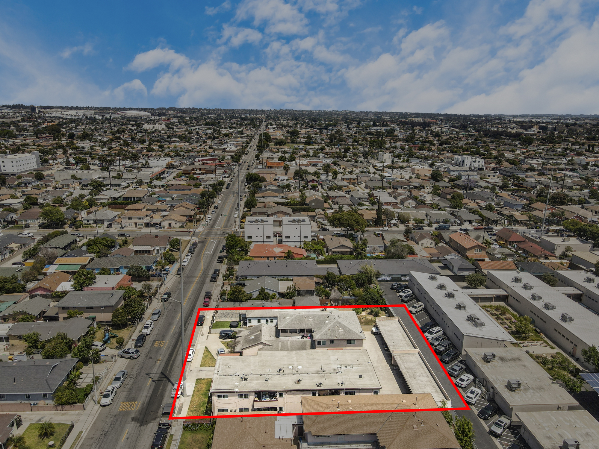 4932 Lennox Blvd thumbnail 37