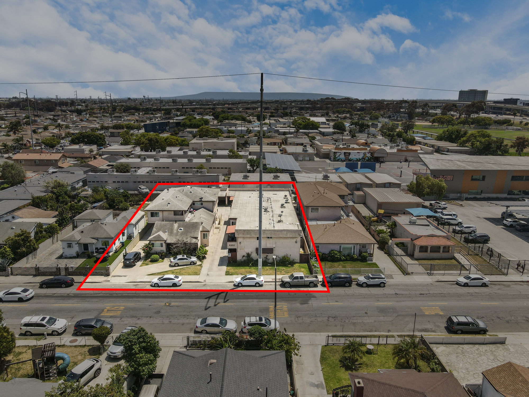 4932 Lennox Blvd thumbnail 38