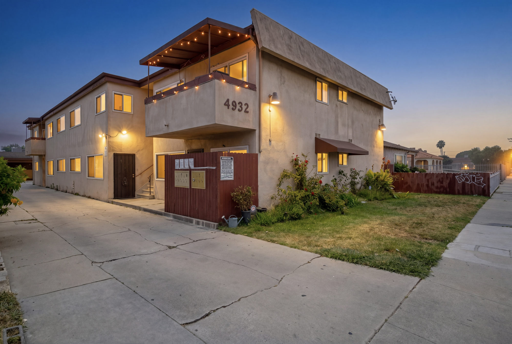 8-unit multifamily property at 4932 Lennox Blvd, Inglewood, CA