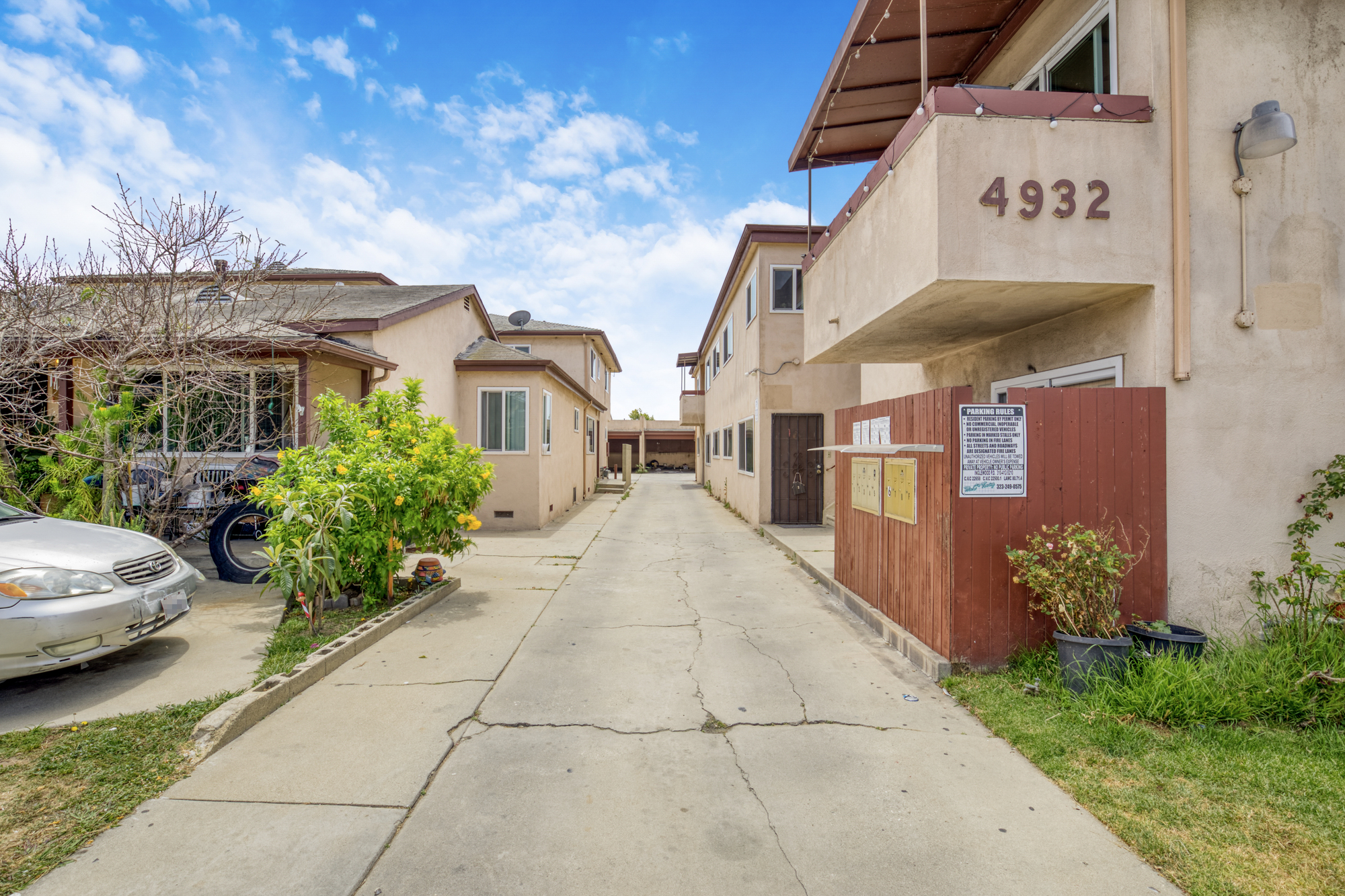 4932 Lennox Blvd thumbnail 42
