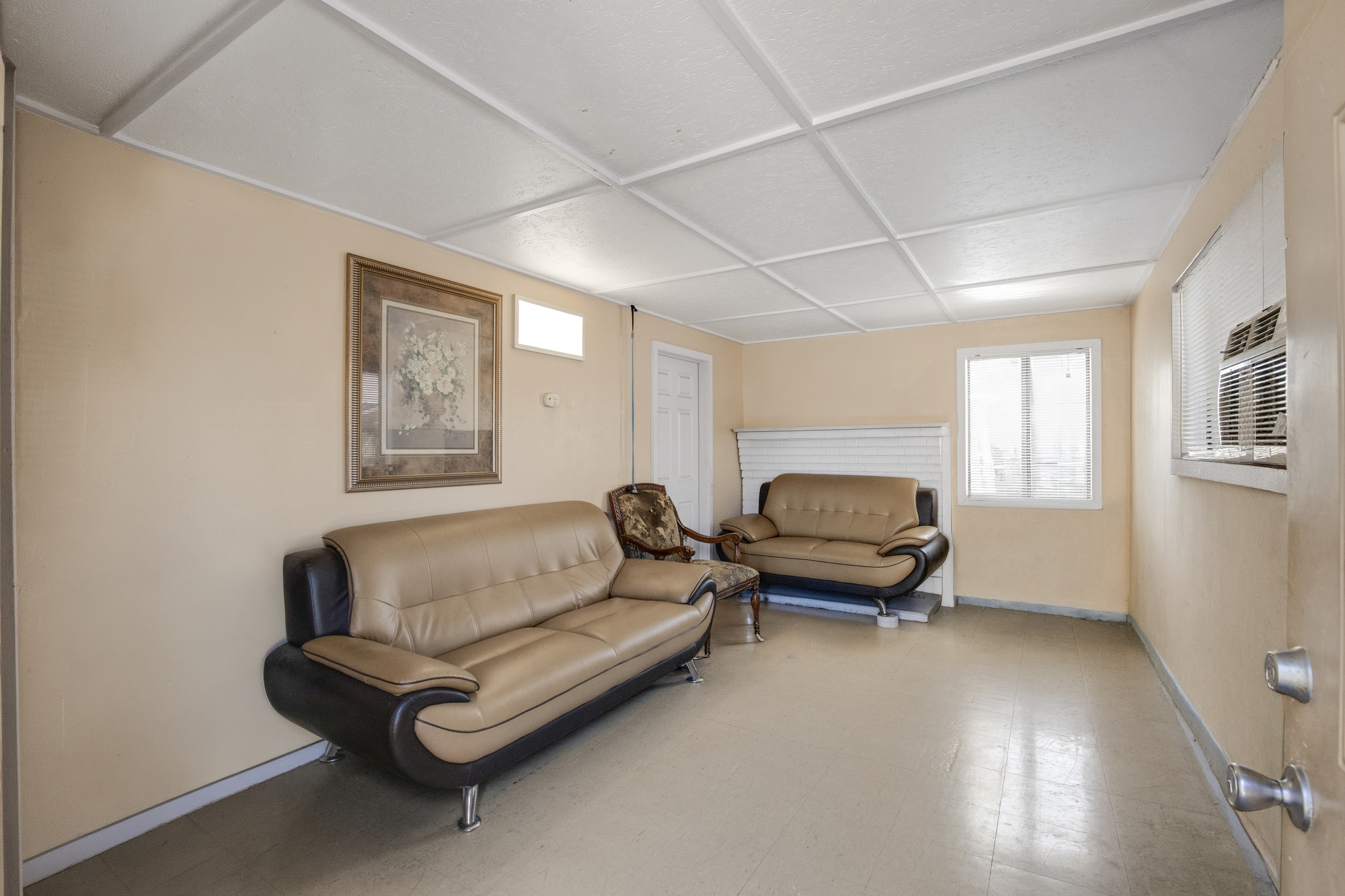 11234 Hatteras St thumbnail 14