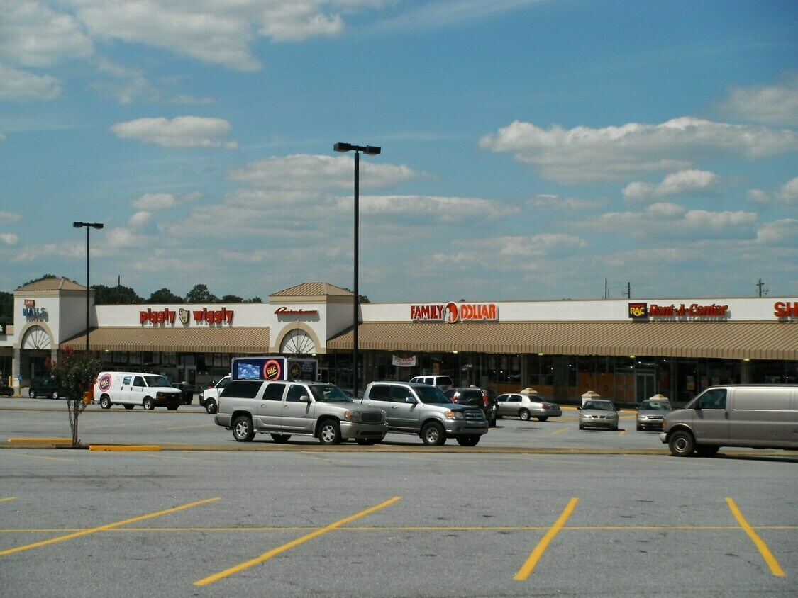 Heritage Corners Shopping Center