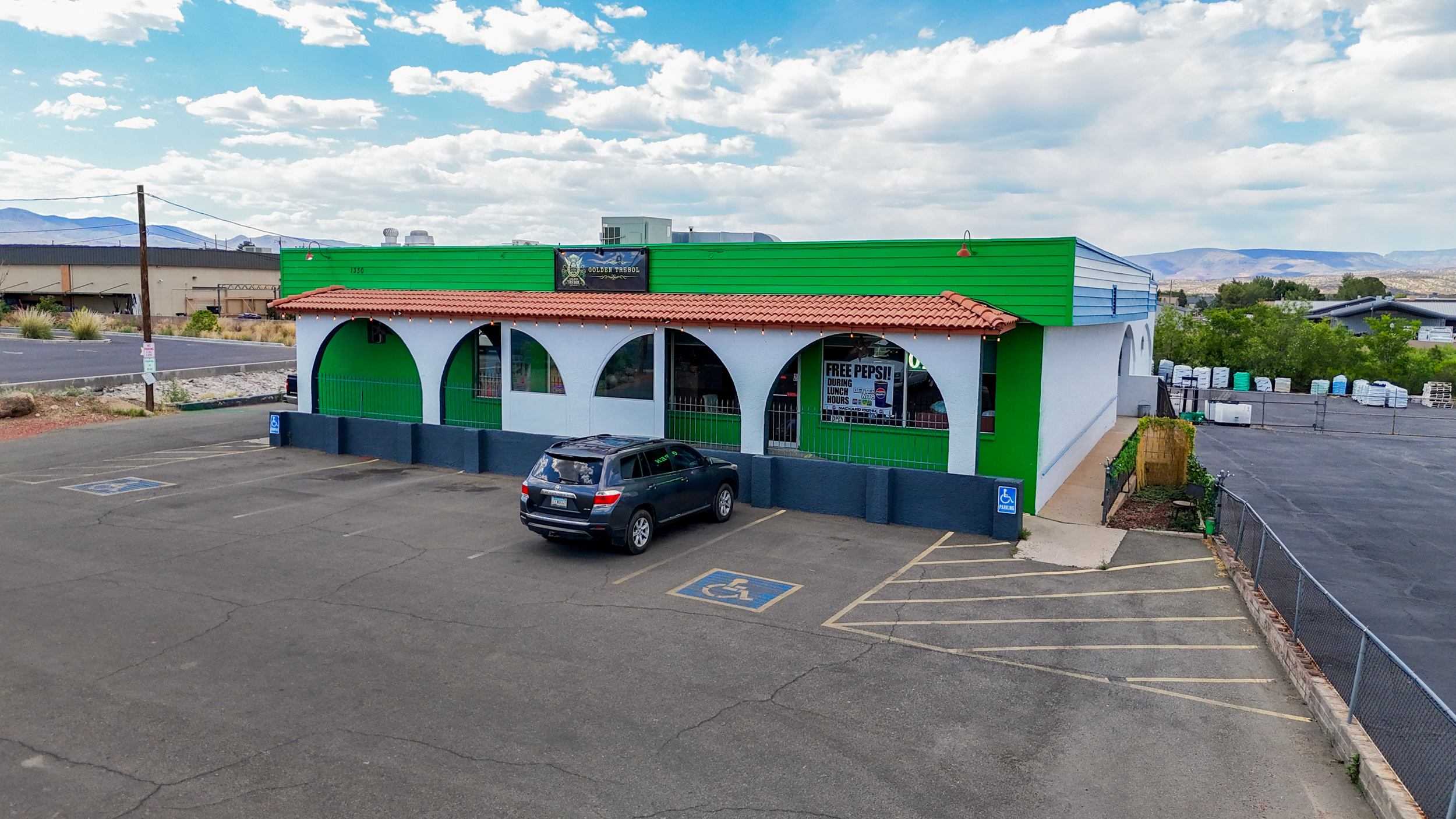 Cottonwood Restaurant & Redevelopment Opportunity