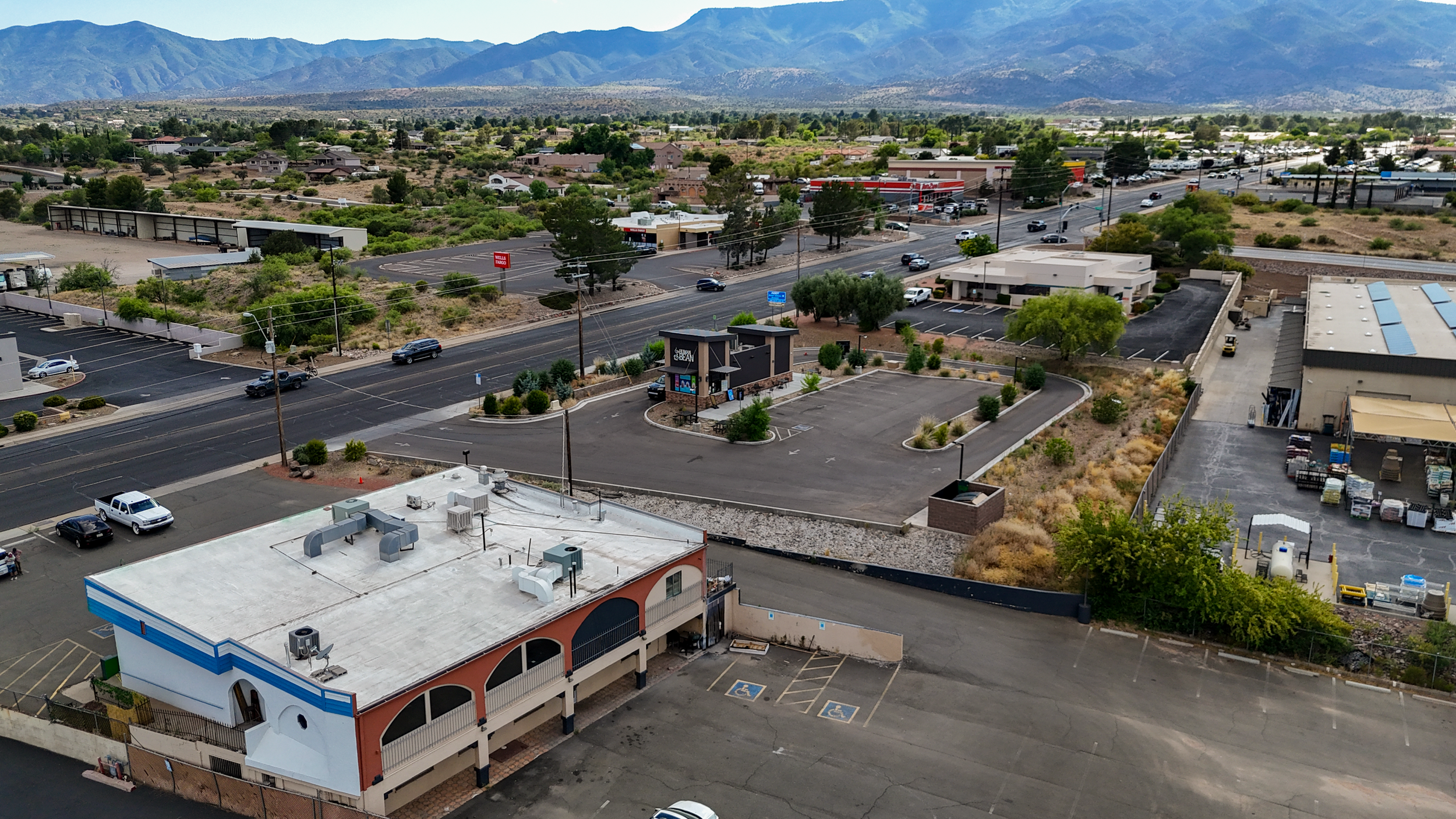 Cottonwood Restaurant & Redevelopment Opportunity 5