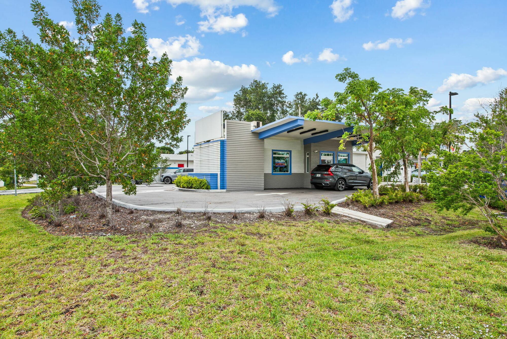 Newly Built Drive-Thru Property — photo 4
