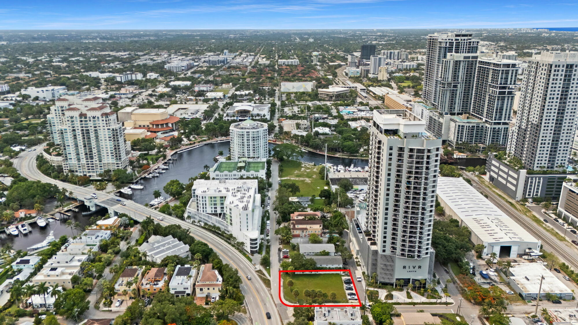 460 SW 4th Ave — photo 7