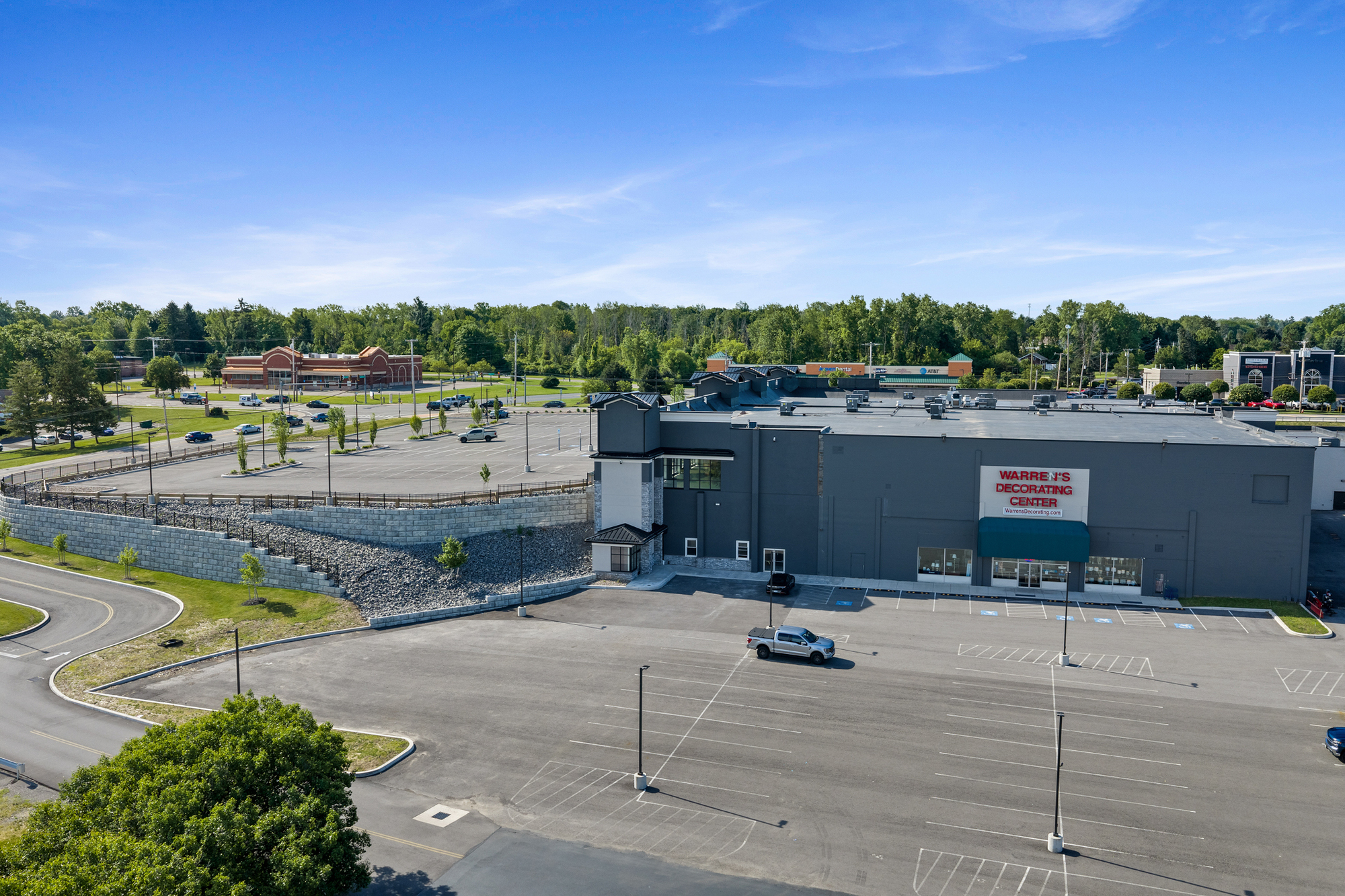 Dominant Webster Retail Location 3
