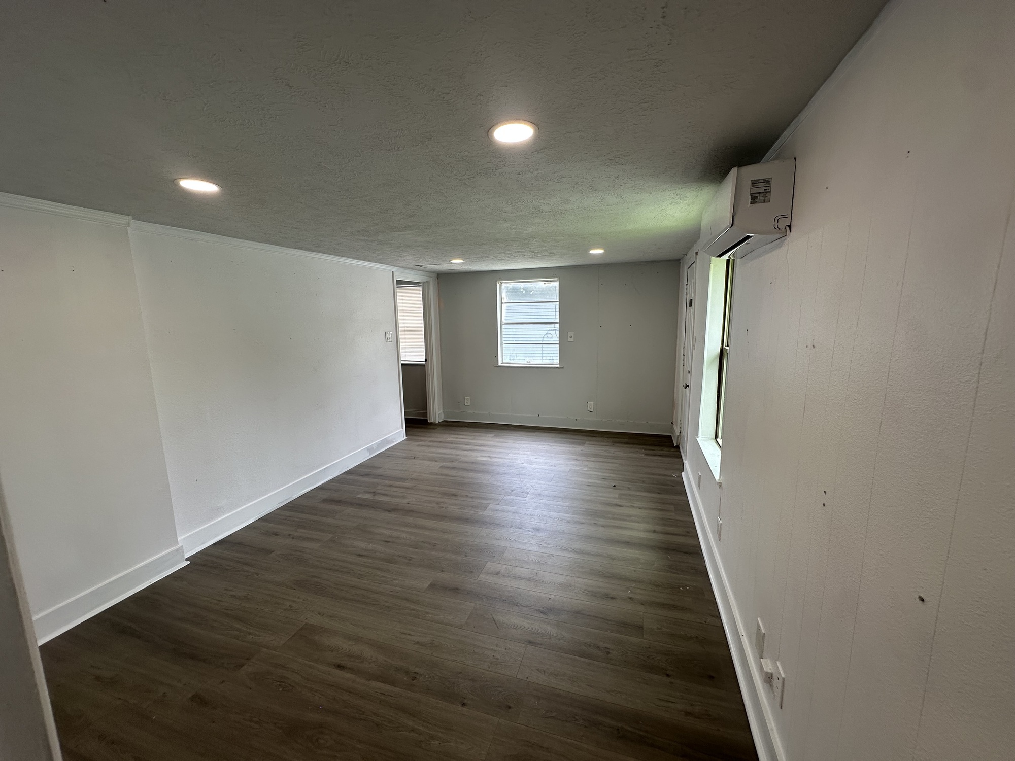 Old Town Katy Business Cottage 4