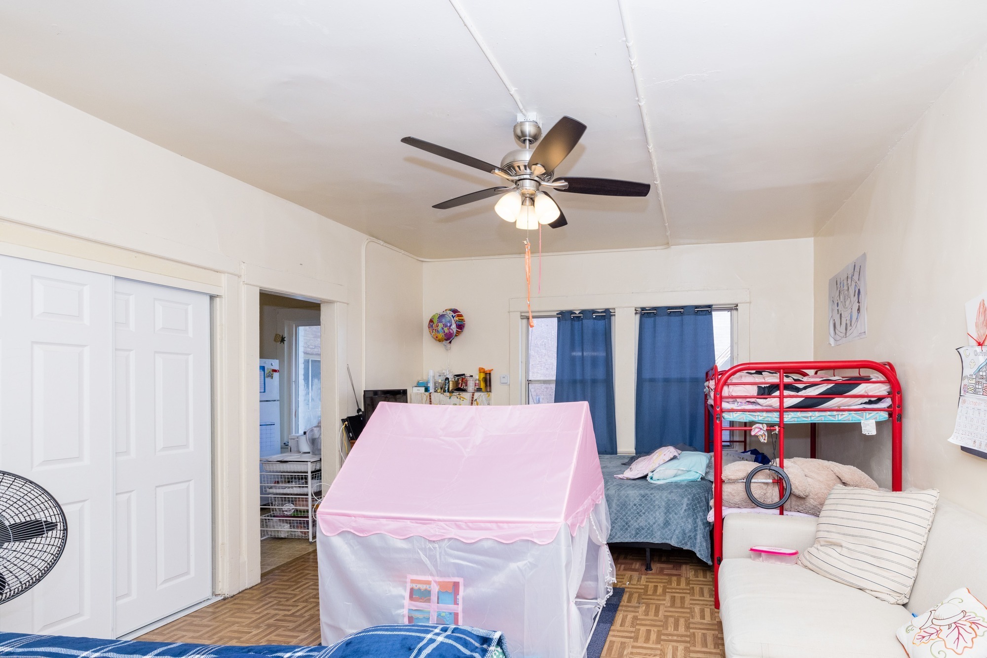 694 S Burlington Ave thumbnail 13