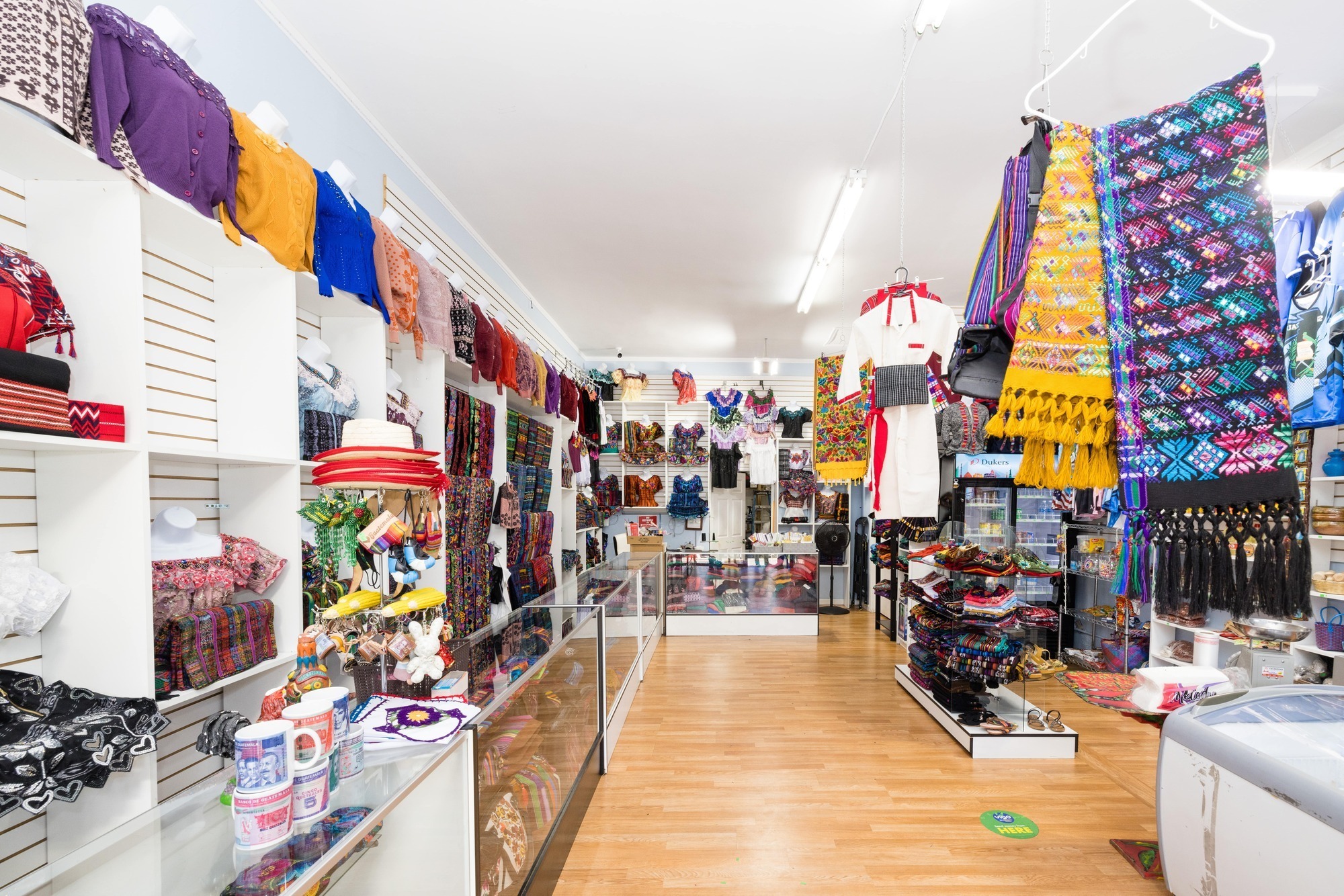 694 S Burlington Ave thumbnail 14