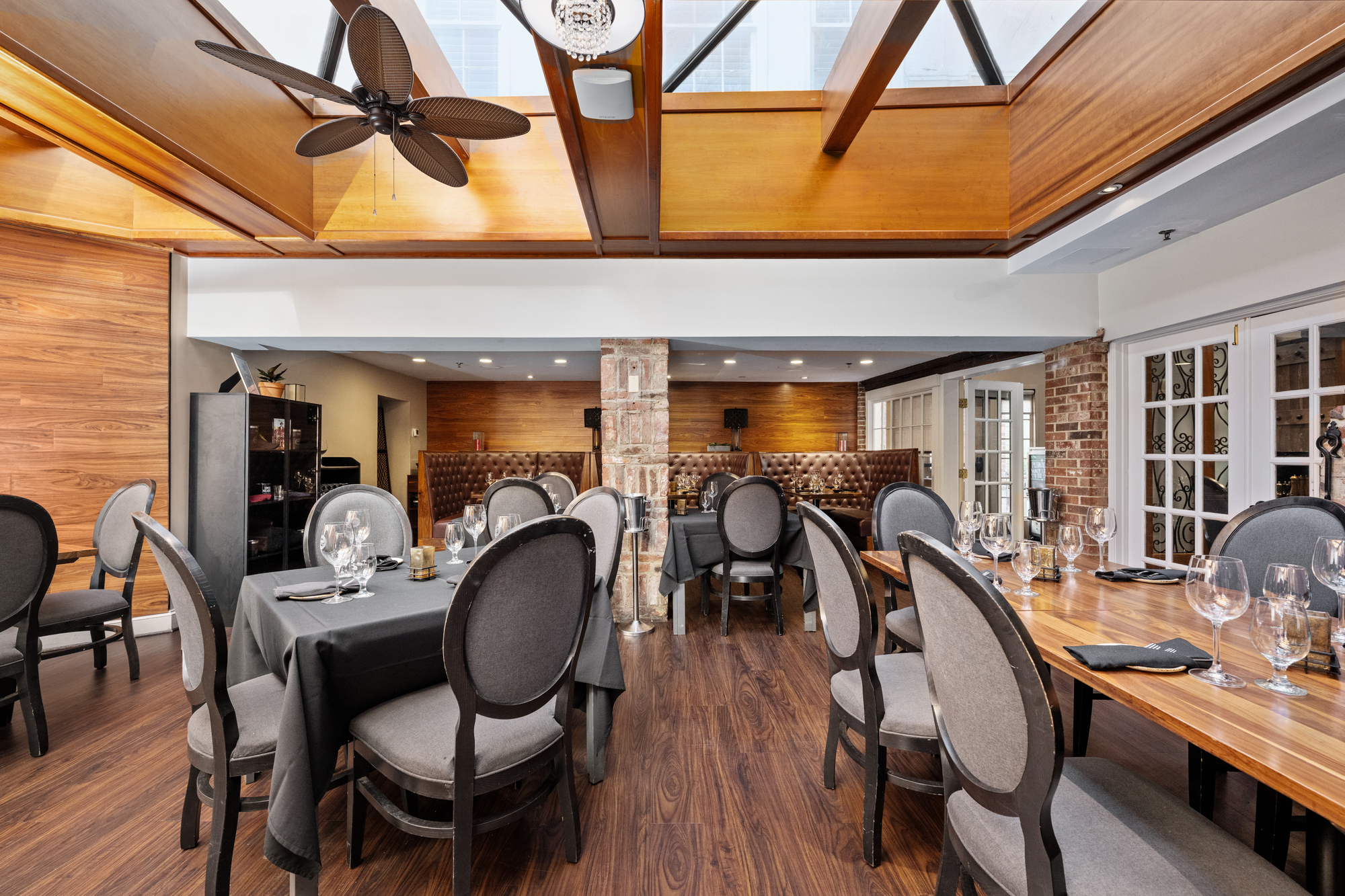 Second-Generation Restaurant Space Available For Lease