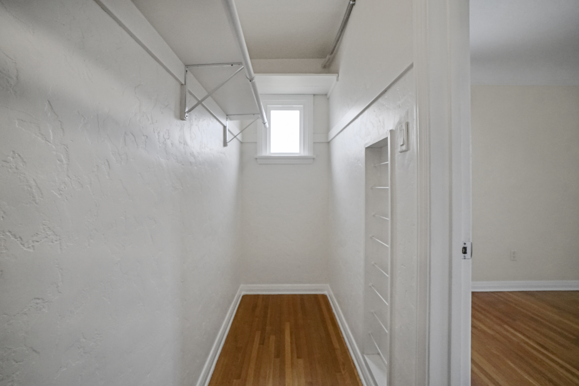 2250 Magnolia Ave thumbnail 23