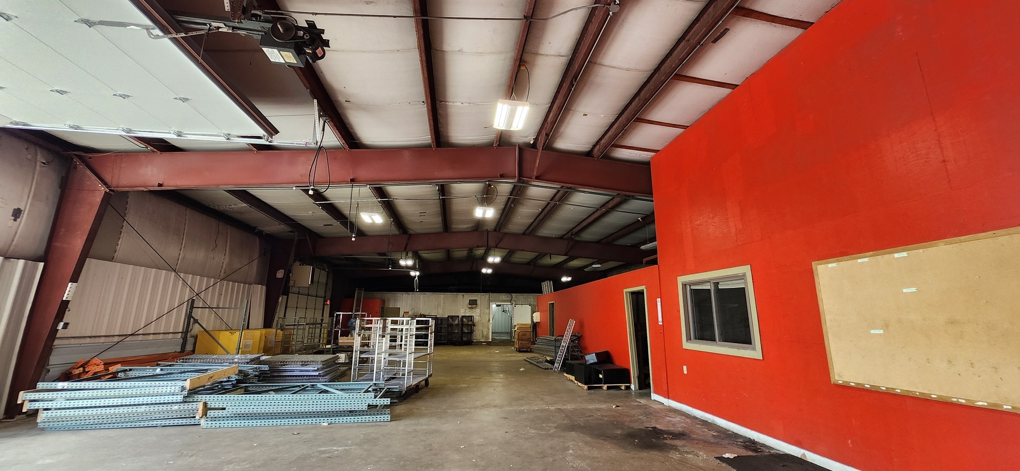 Secure Fenced Industrial Facility | Rail, Port & Airport Access | Toledo, OH 3