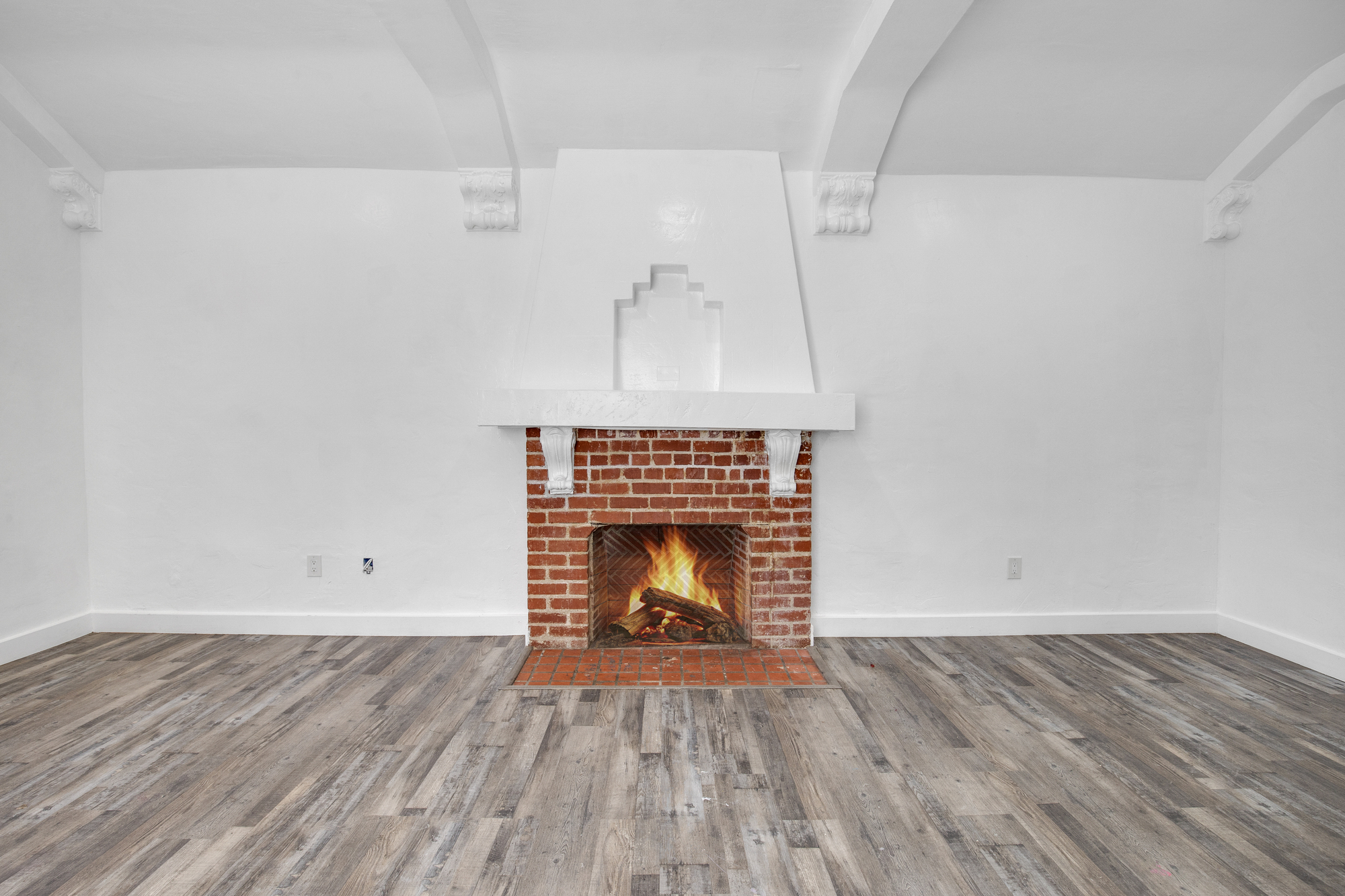 522 W 82nd St thumbnail 4