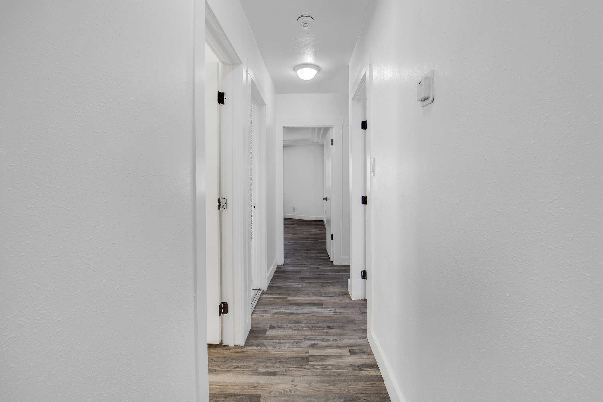 522 W 82nd St thumbnail 6