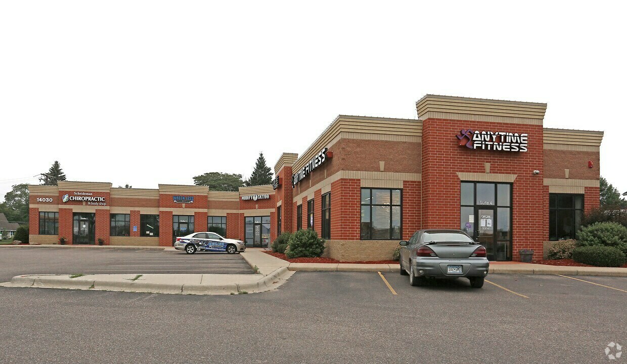 Bank Street Professional Suite 4 4
