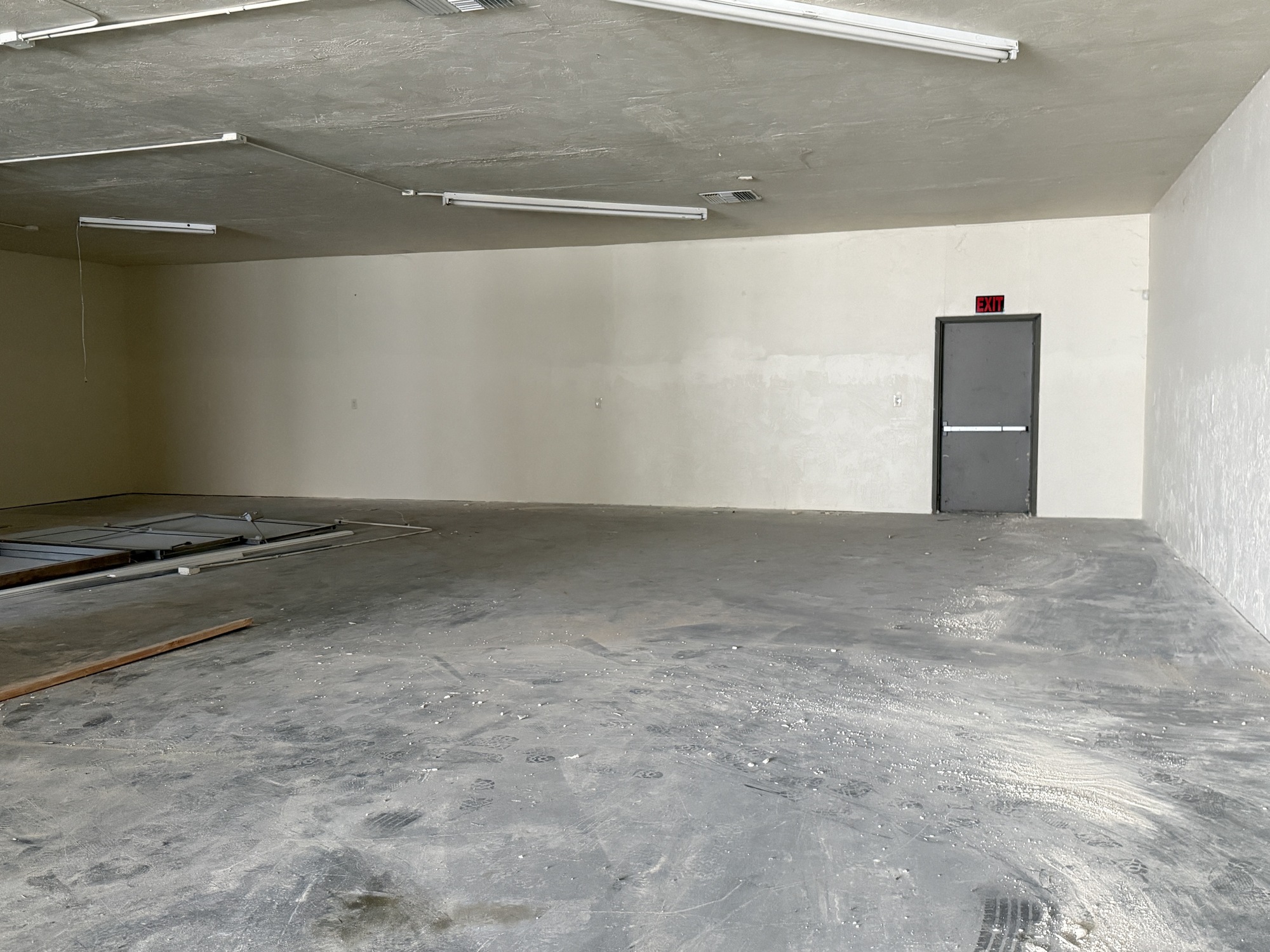 Flex Industrial Office 4