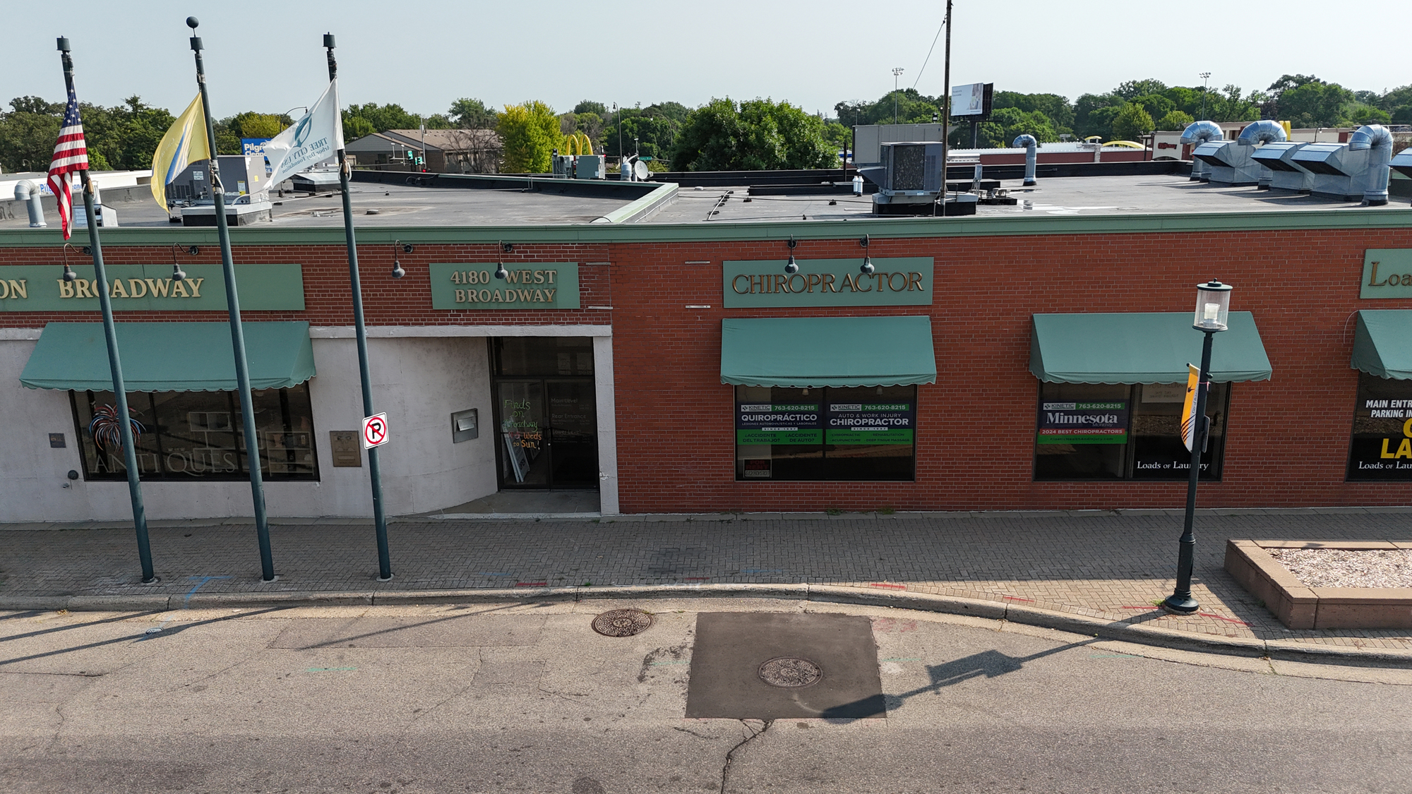 Retail in Robbinsdale
