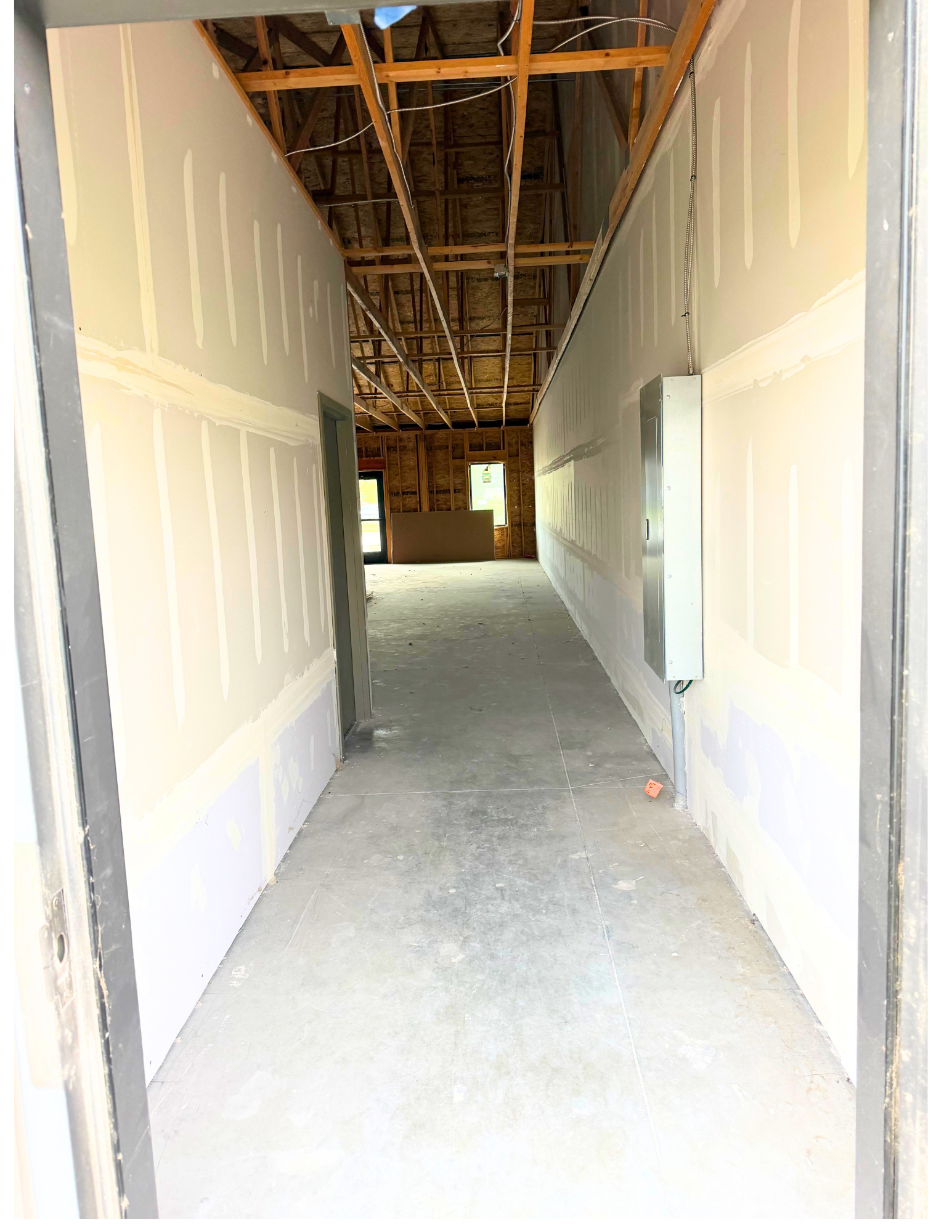 Suite 101 | 1,545 SF Professional Office at Anchor Plaza 4
