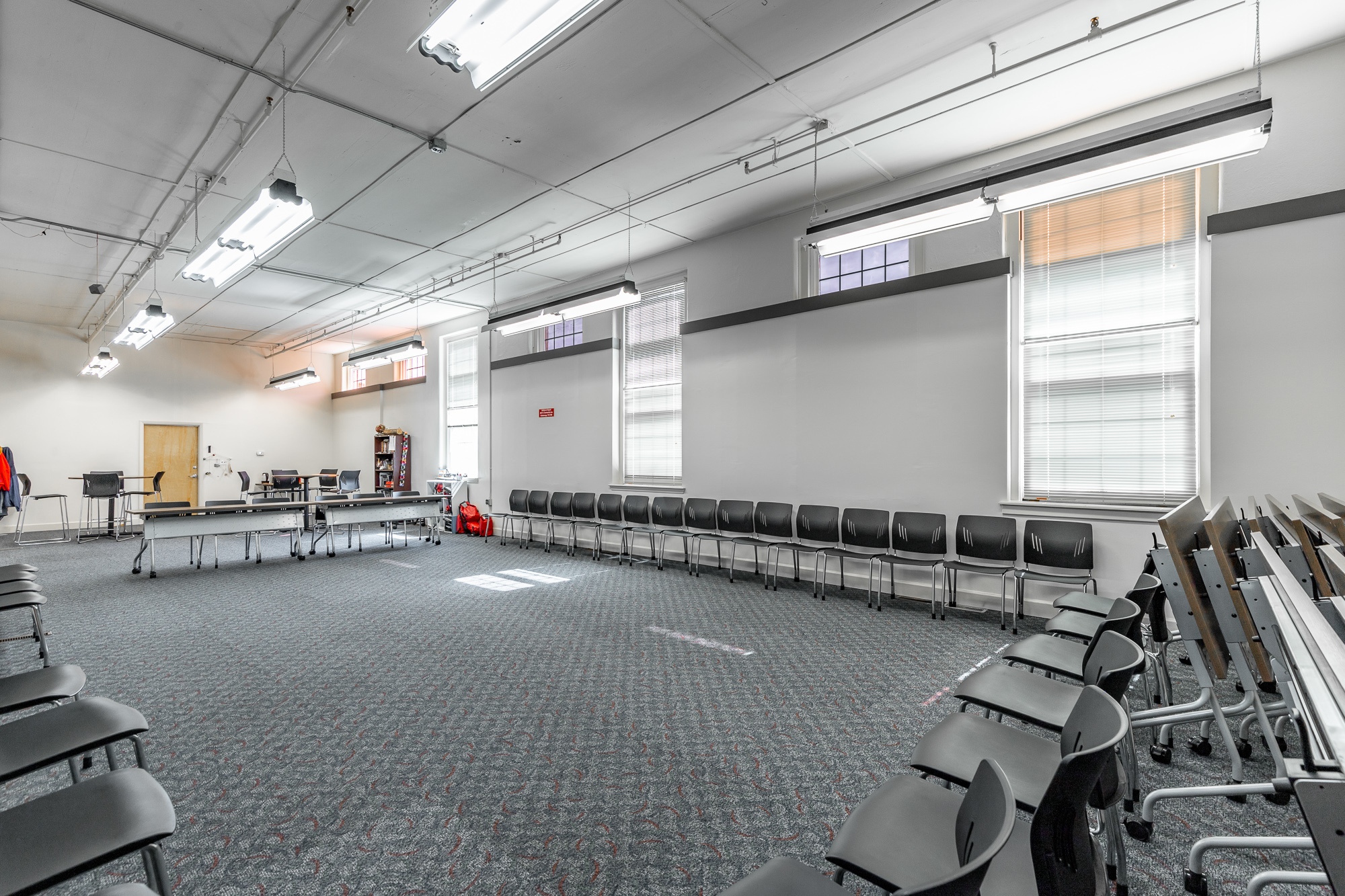 2001 N Chamberlain Ave Multiple Office and Industrial Units for Lease 4