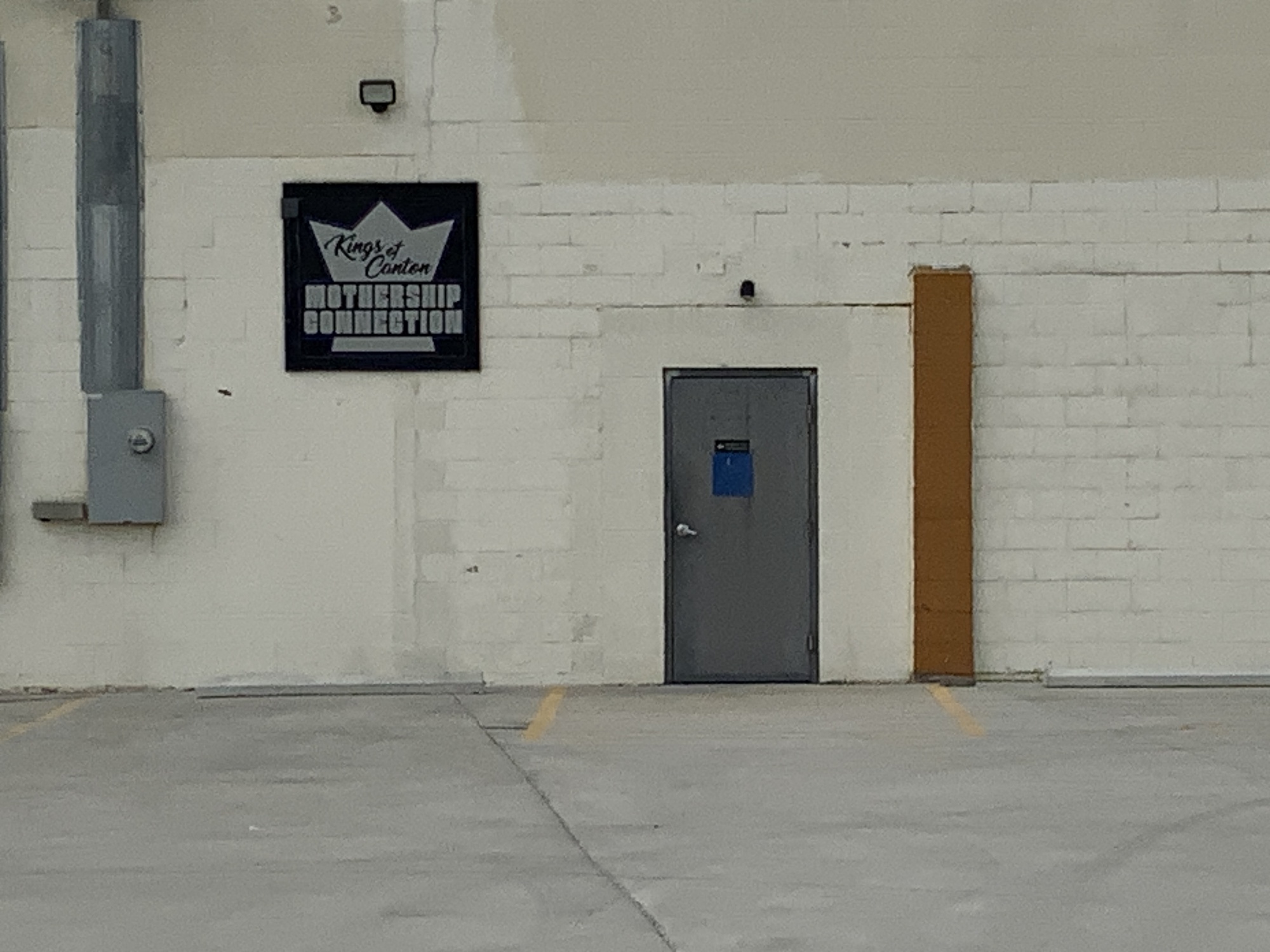 Multi Tenant Building 5