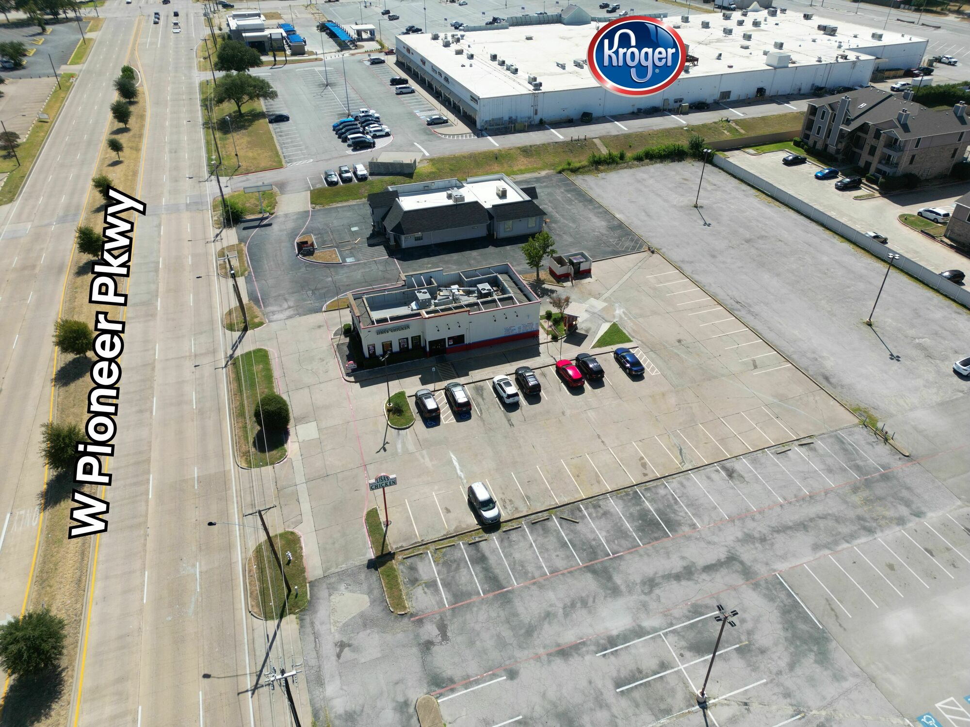 Build-to-suit and ground lease opportunity at 1816 W Pioneer Parkway in Arlington, Texas. 4