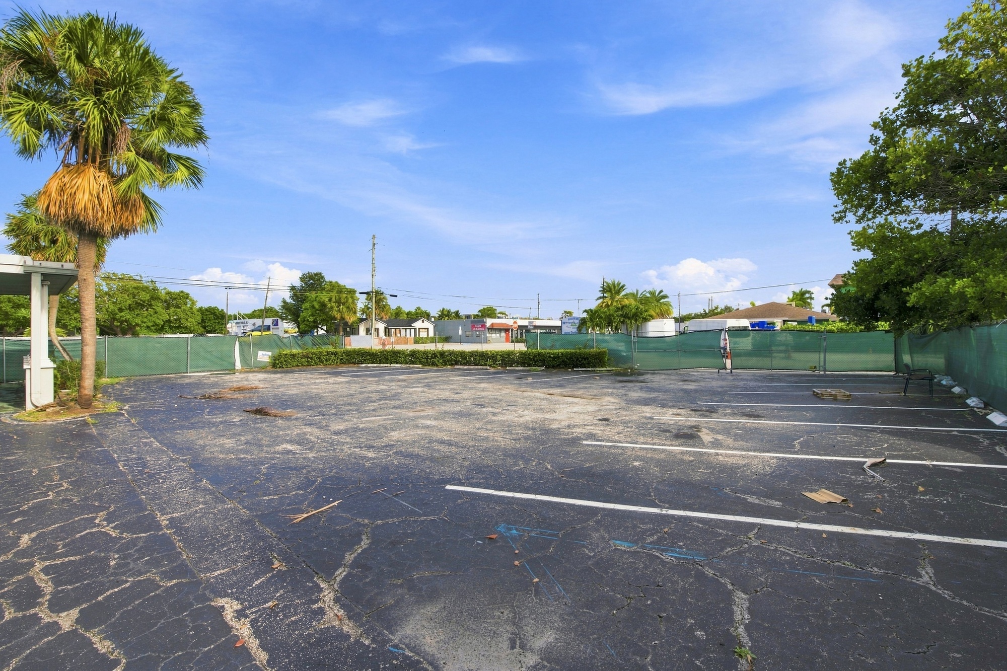 Wilton Hotel & Pool Club — photo 9